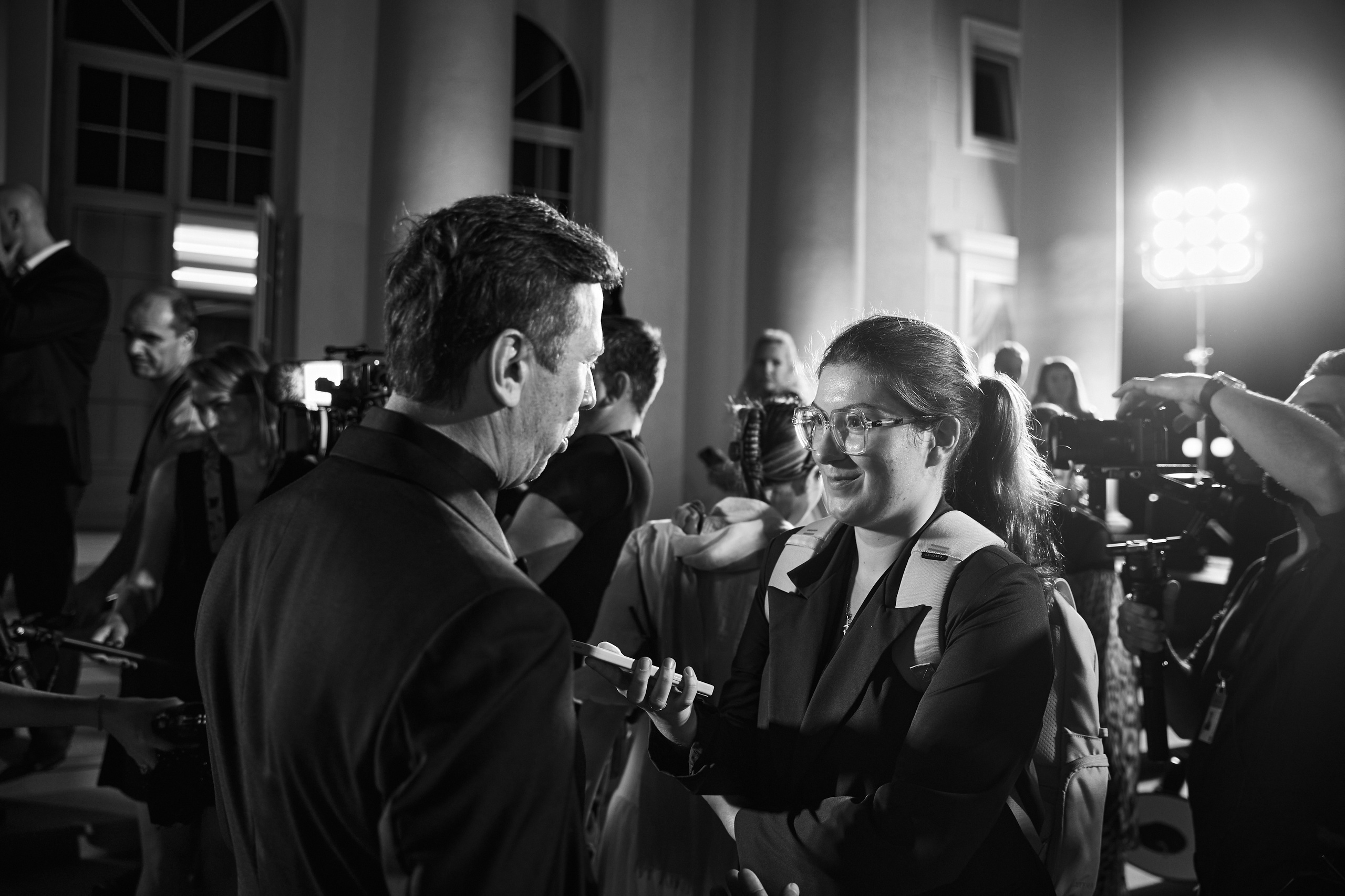 Фотосъемка репортажа кинофестиваля. Профессиональный фотограф в Сочи Виктория Джой. Обучение