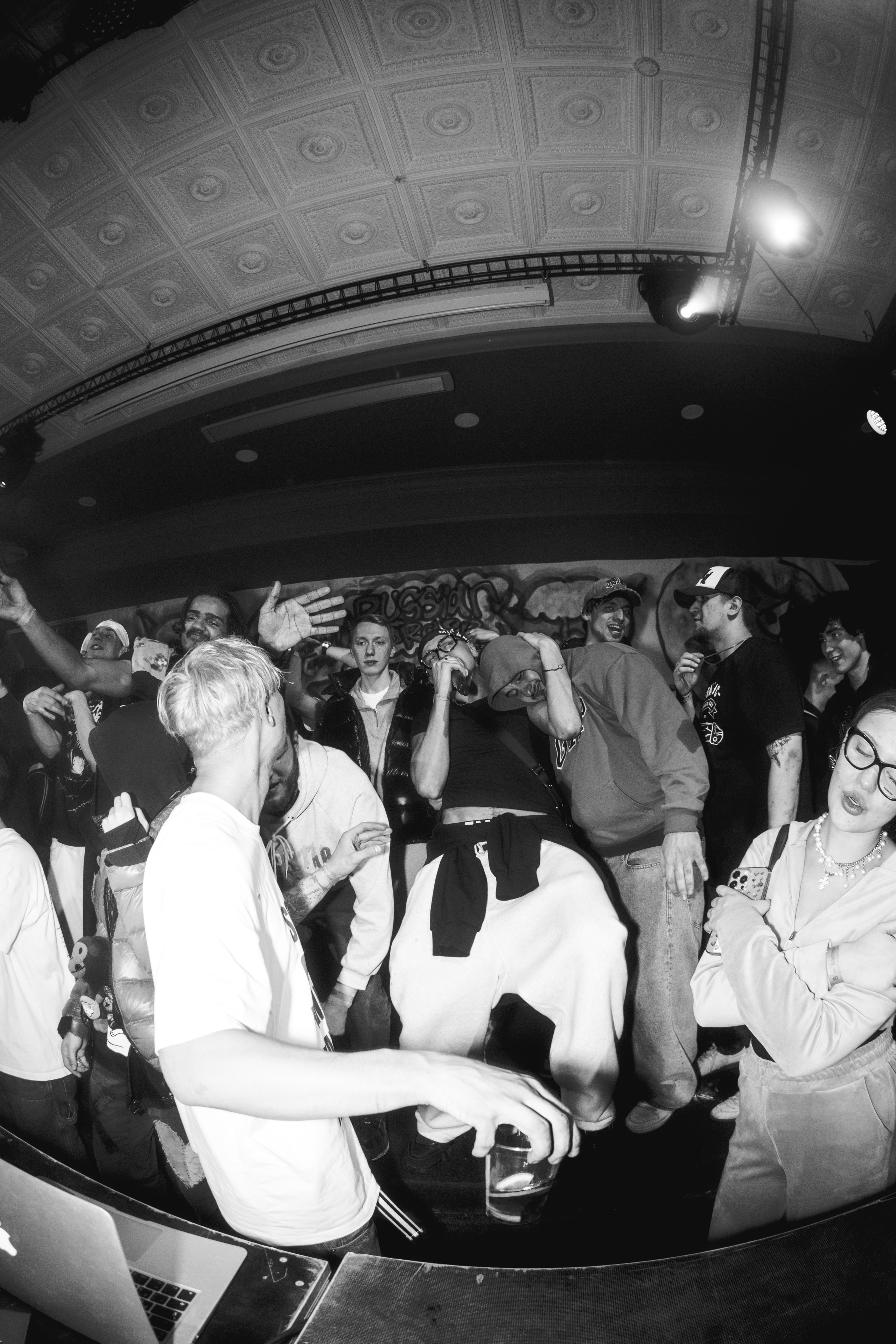 Concert. Портретный фотограф Крис