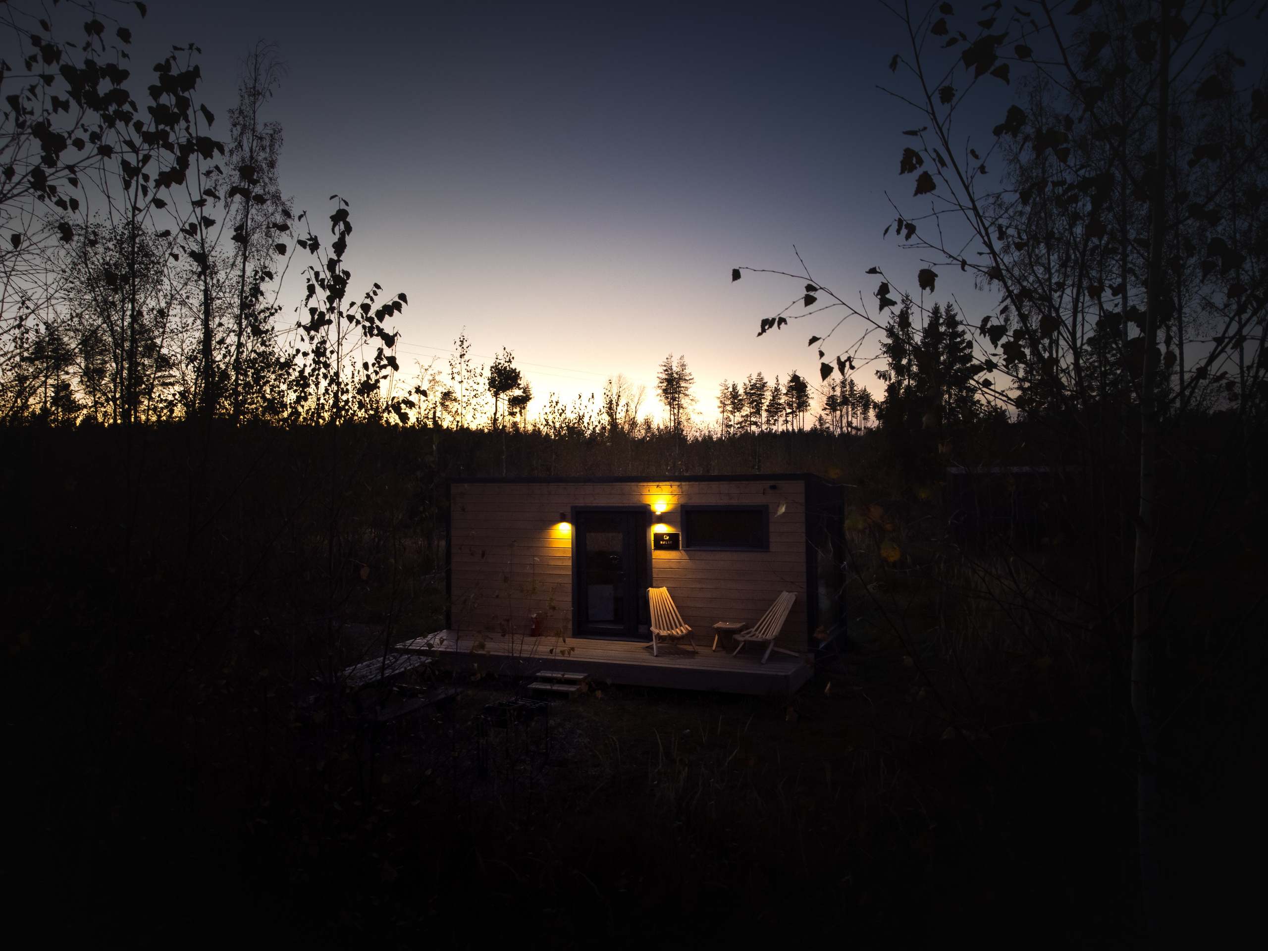 домик, трава, лето, лес, природа, база отдыха, загородный клуб, "ПОБЕГ ИЗ ГОРОДА", ночь