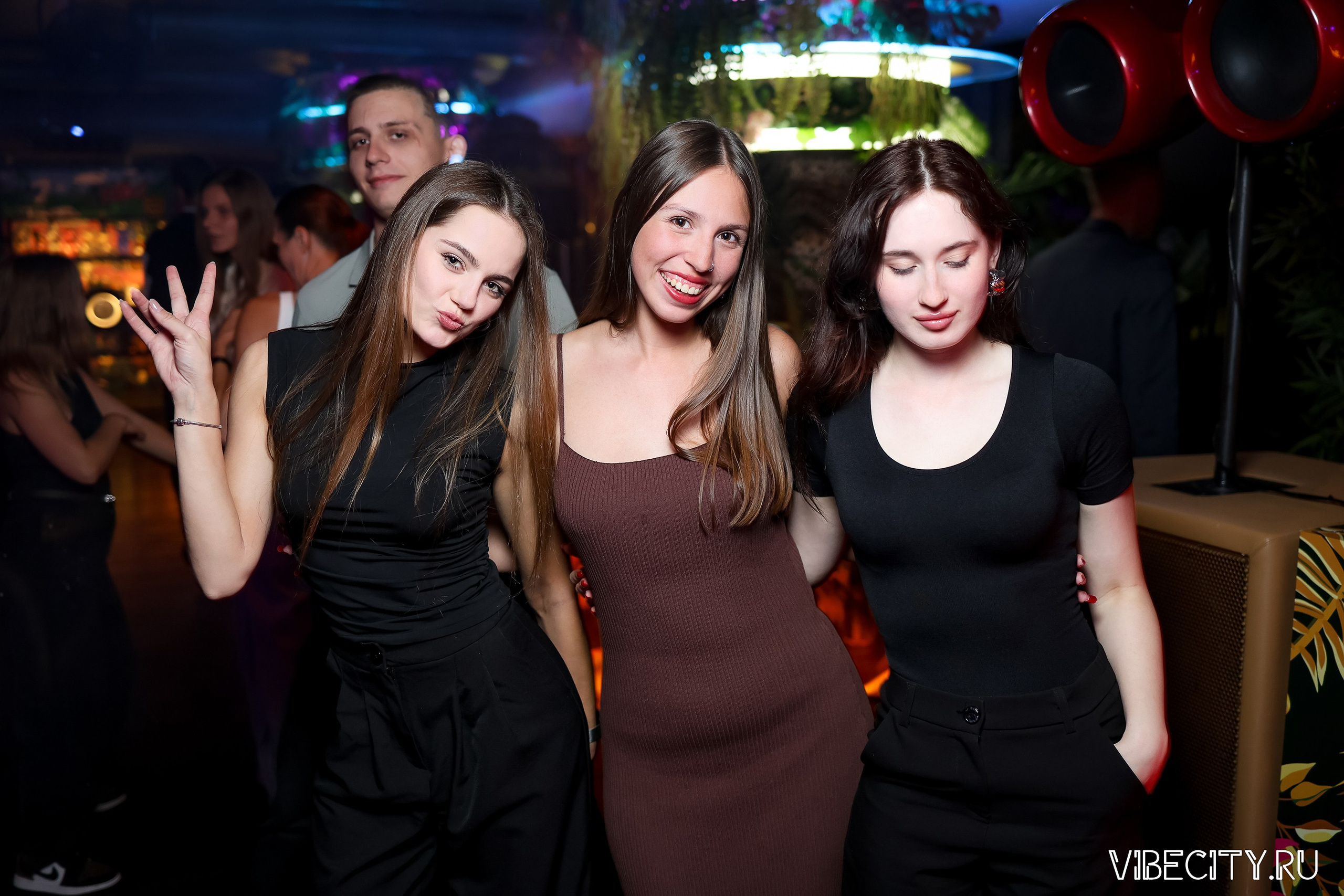 DOUBLE U. VIBECITY.RU Вайб Сити Ру Фоторепортажи Фотоотчеты Калининград