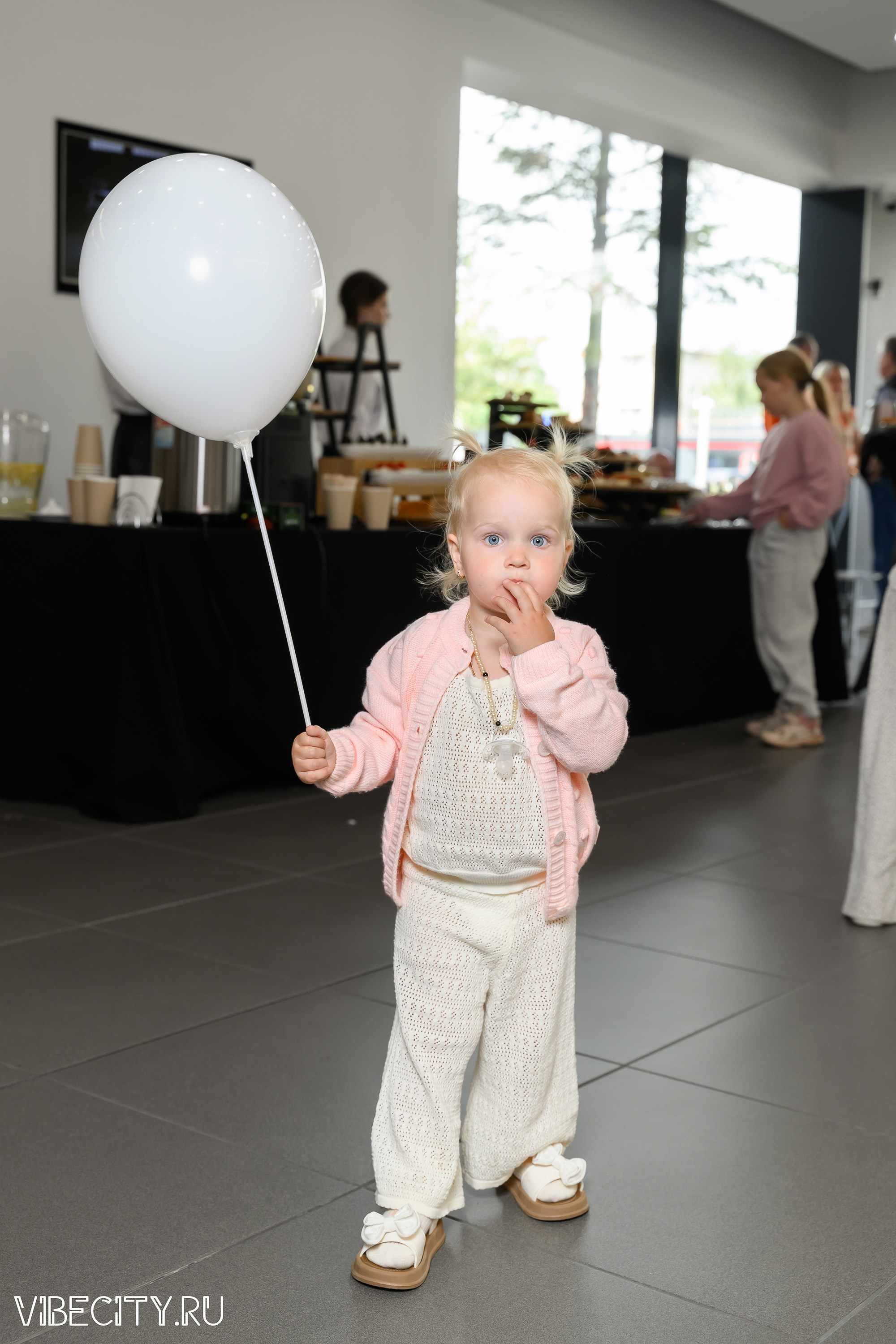 Презентация Geely Manjaro. VIBECITY.RU Вайб Сити Ру Фоторепортажи Фотоотчеты Калининград