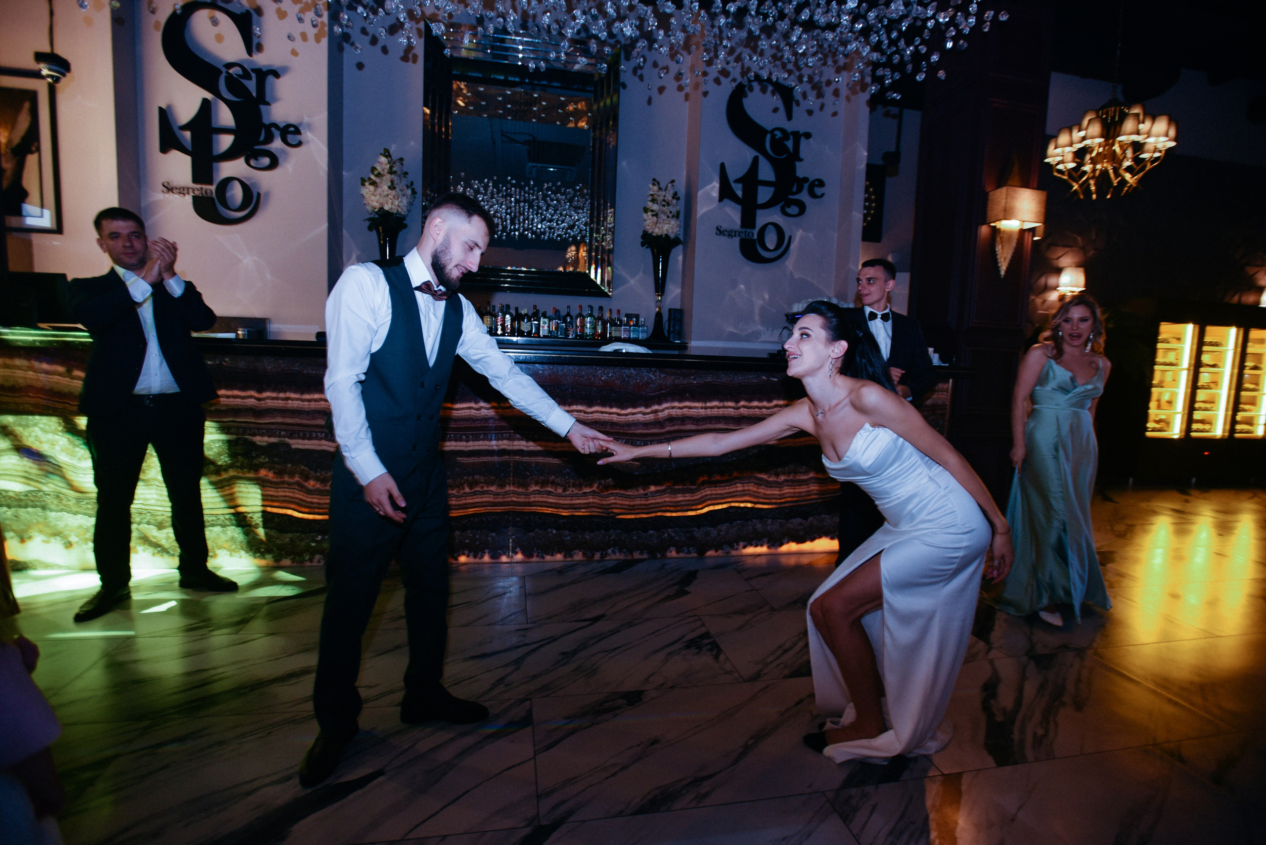 Виктор и Ангелина Банкет на 100 гостей Ресторан Segreto. Фотограф Лола Волна, город Москва
