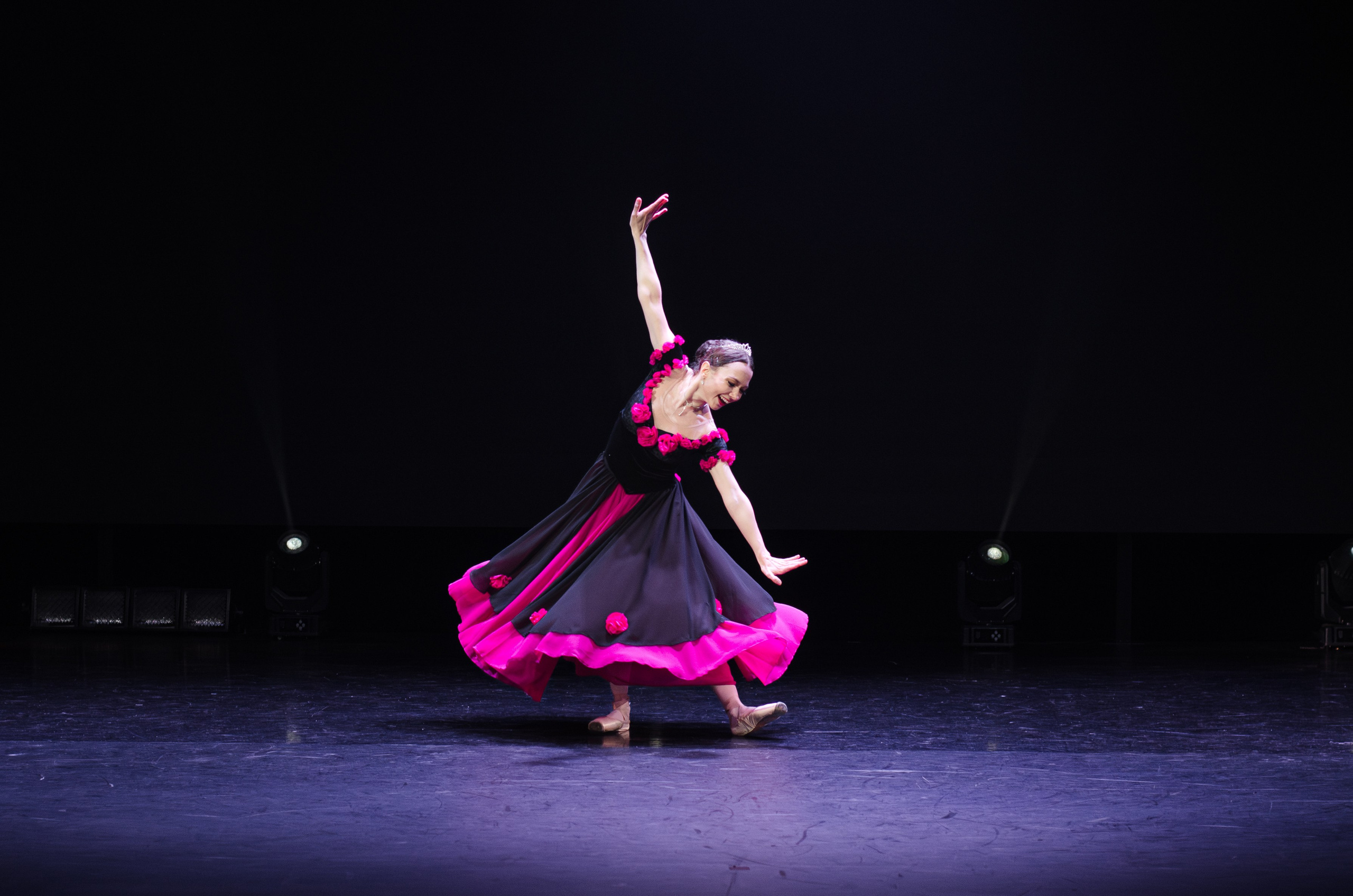 Гала-концерт Всероссийского фестиваля любительского балета Aurora PRIX — 2025. Портретный и репортажный фотограф в Санкт-Петербурге Варвара Жукова