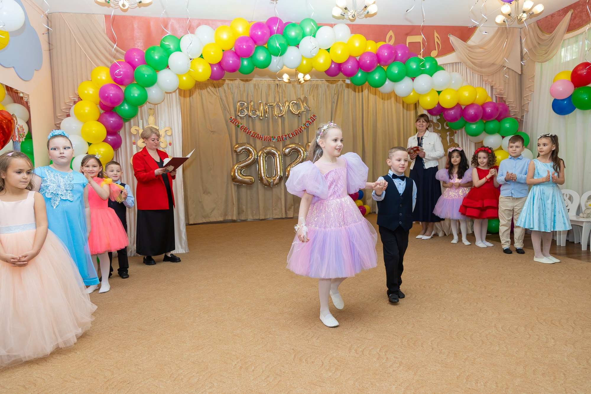 Выпускной в садике. Photomantis