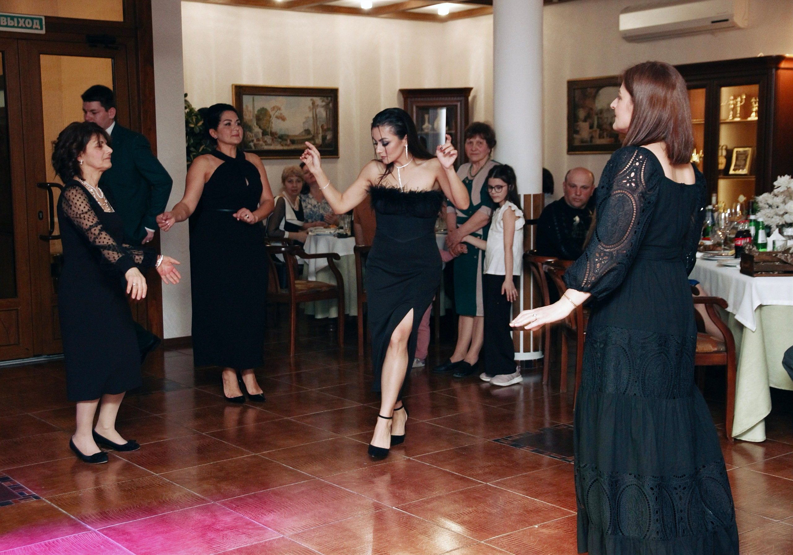 Дмитрий и Ольга. ВИДЕОГРАФ И ФОТОГРАФ В НОВОРОССИЙСКЕ / АНАПЕ / ГЕЛЕНДЖИКЕ