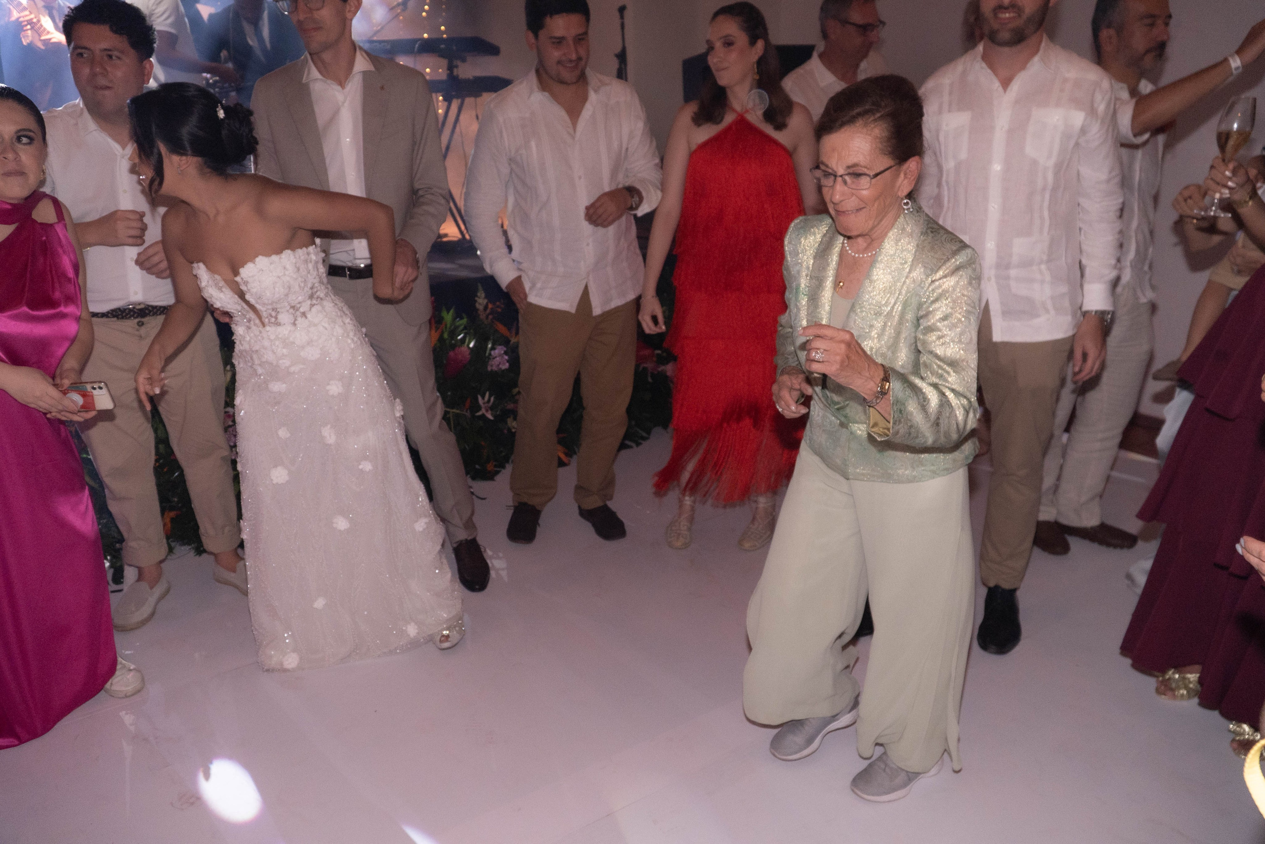 Catalina and Romain. Wedding Photographer in Barcelona and Medellin