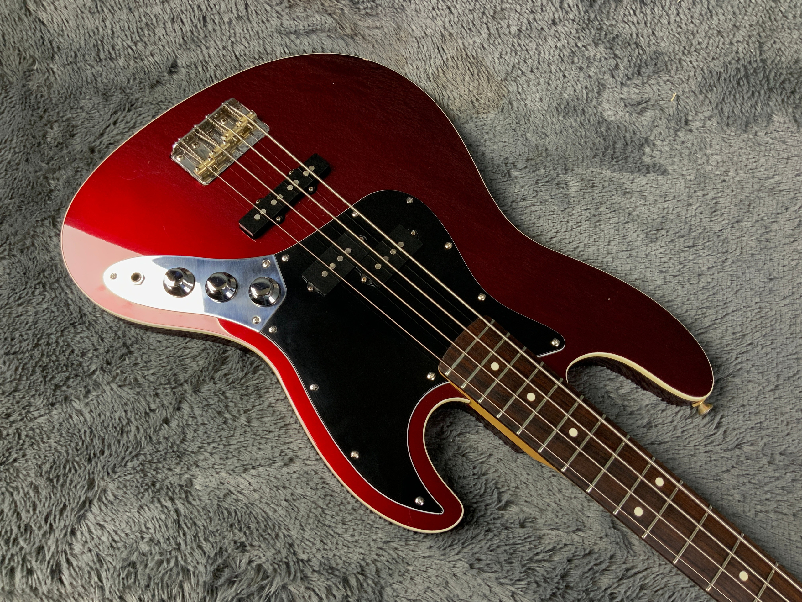 Fender Aerodyne Jazz Bass