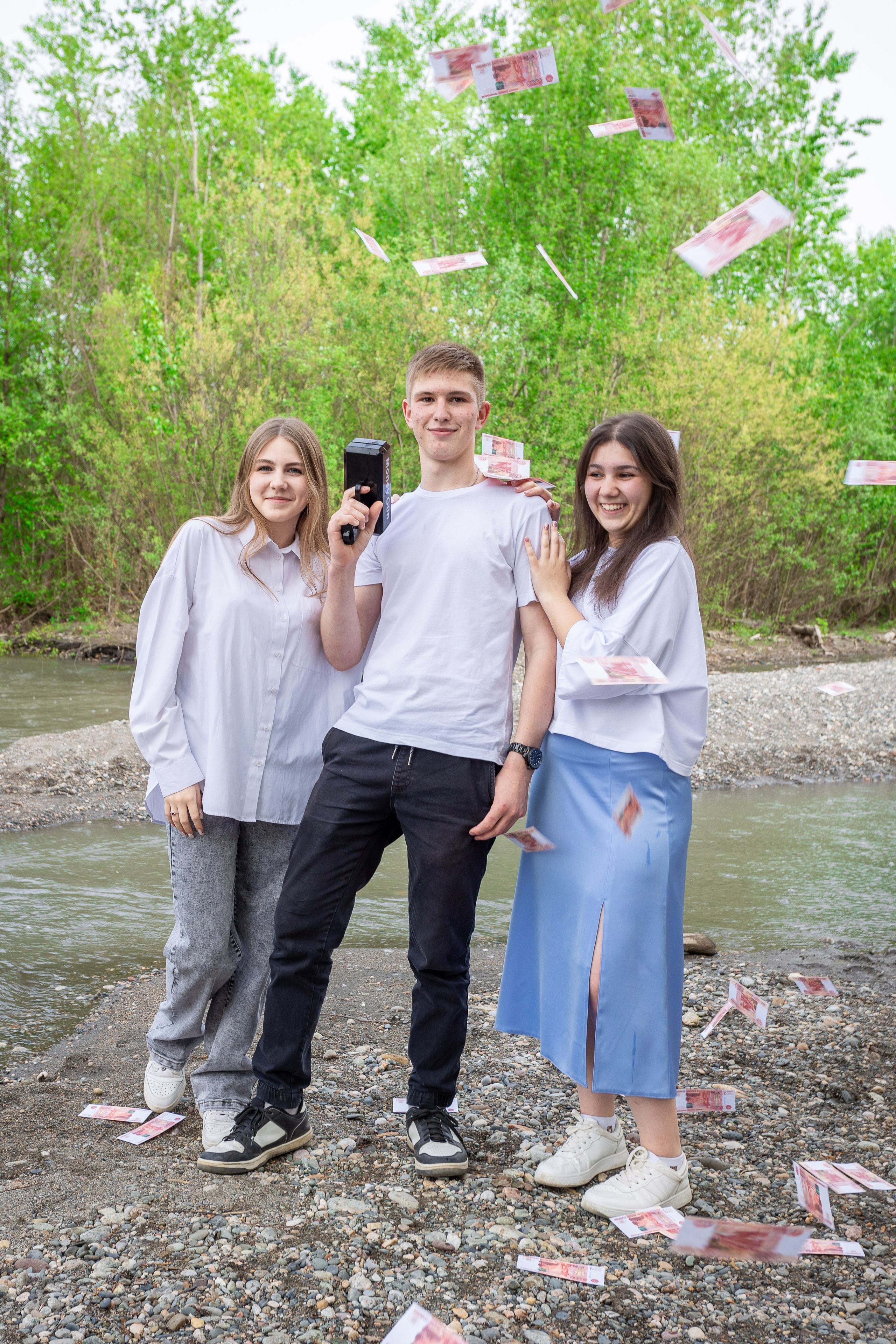 Уличная фотосессия на выпускной альбом. Выпускные альбомы Майкоп, Краснодар Елена Золотарева