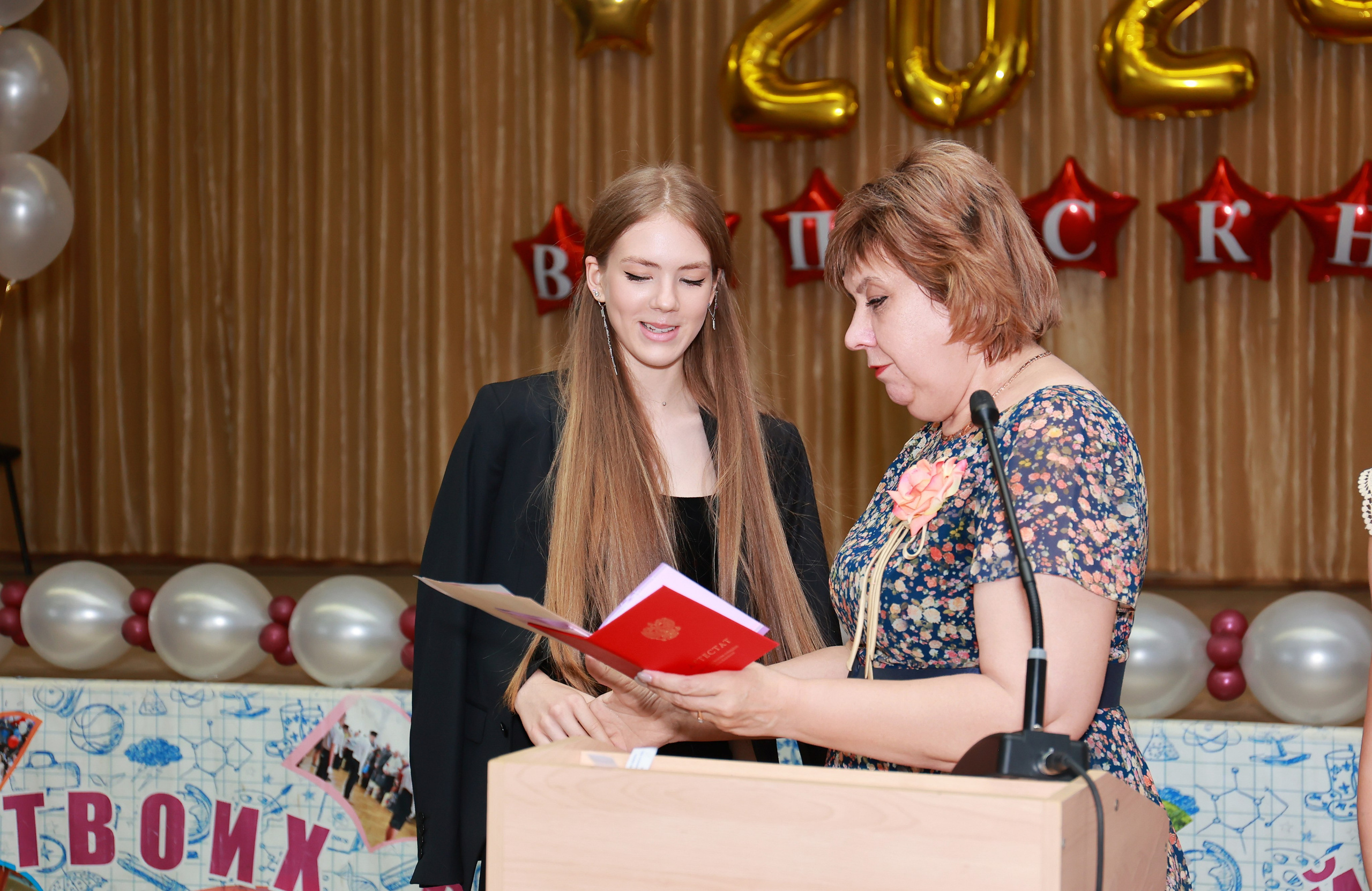 Вручение аттестатов Лицей 64. Детский семейный фотограф Краснодар