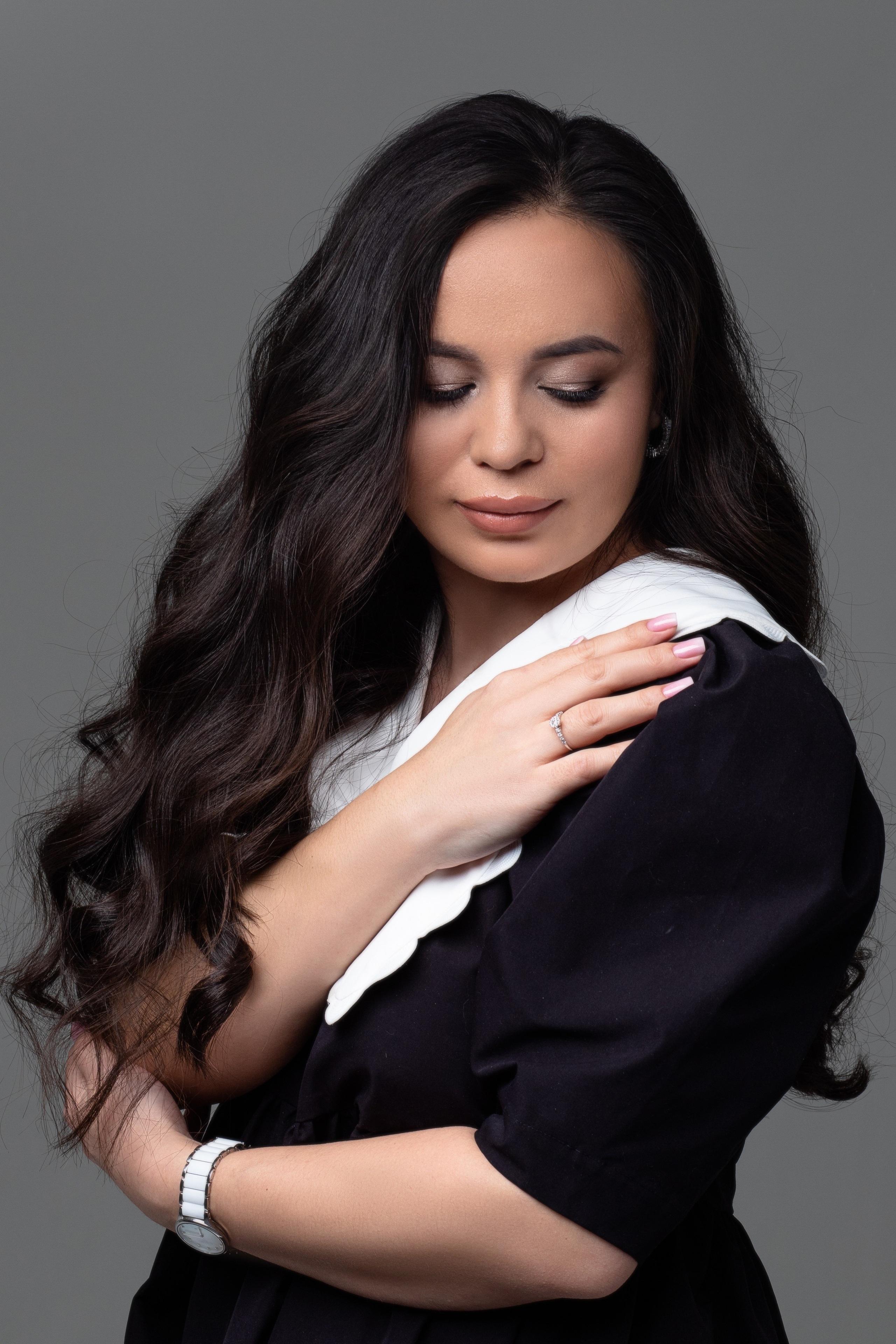 Женский портрет. женская фотосессия в иркутске. студийная фотосессия иркутск. Фотограф. женский фотограф. Фотографирую девушек в студии. фотосессия с масками ГОБО