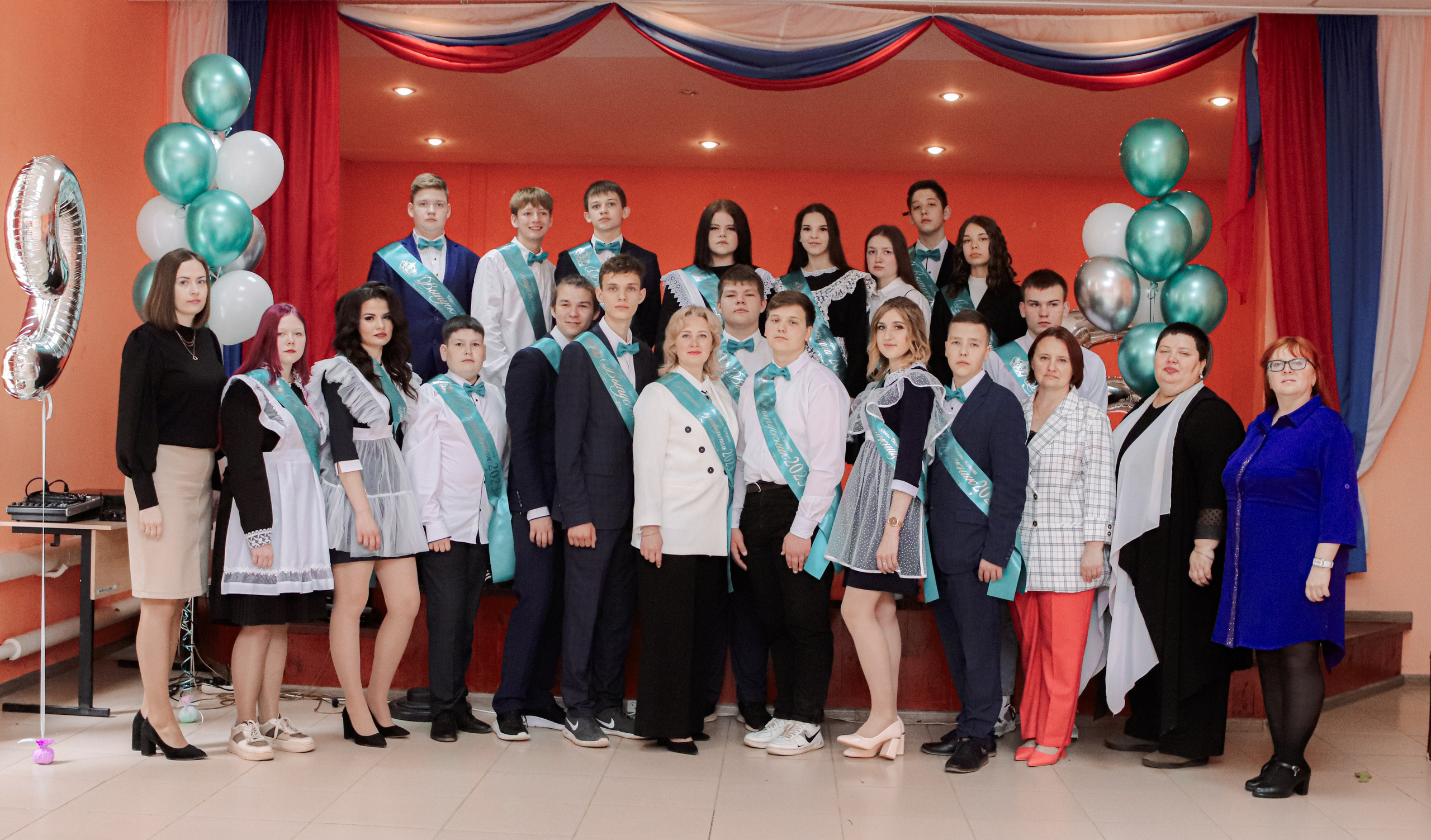 Выпускники 9 класс. Семейный свадебный детский фотограф Саранск Наталья Сыркина