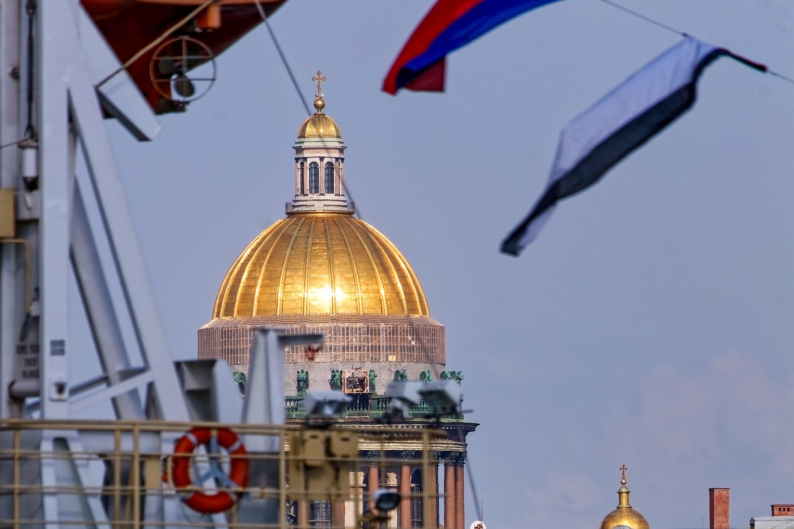 Исаакиевский собор. 812 оттенков Петербурга