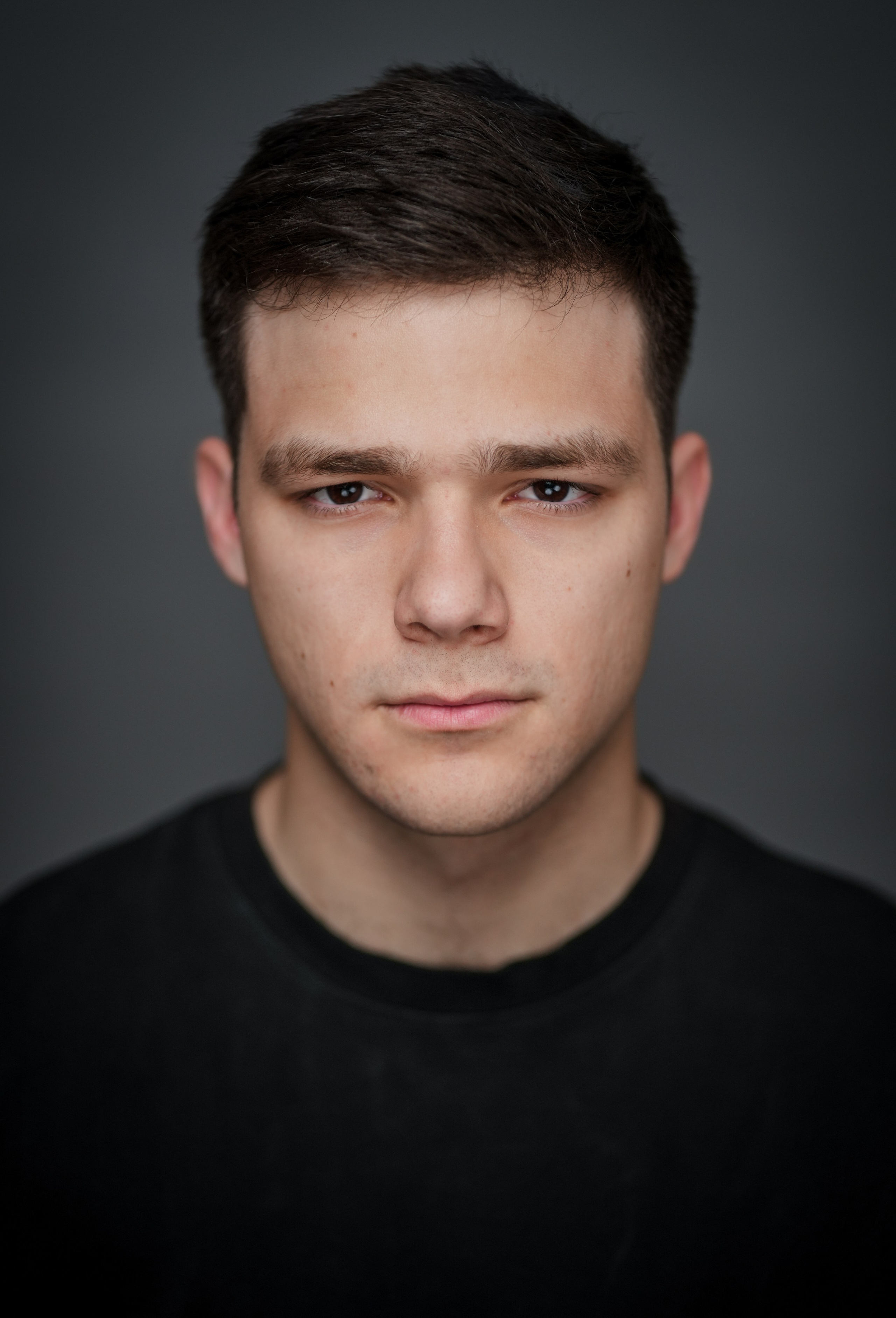 Актер Александр Овчаров. Съёмка актёрского портфолио в Москве, фотограф Игорь Фомин