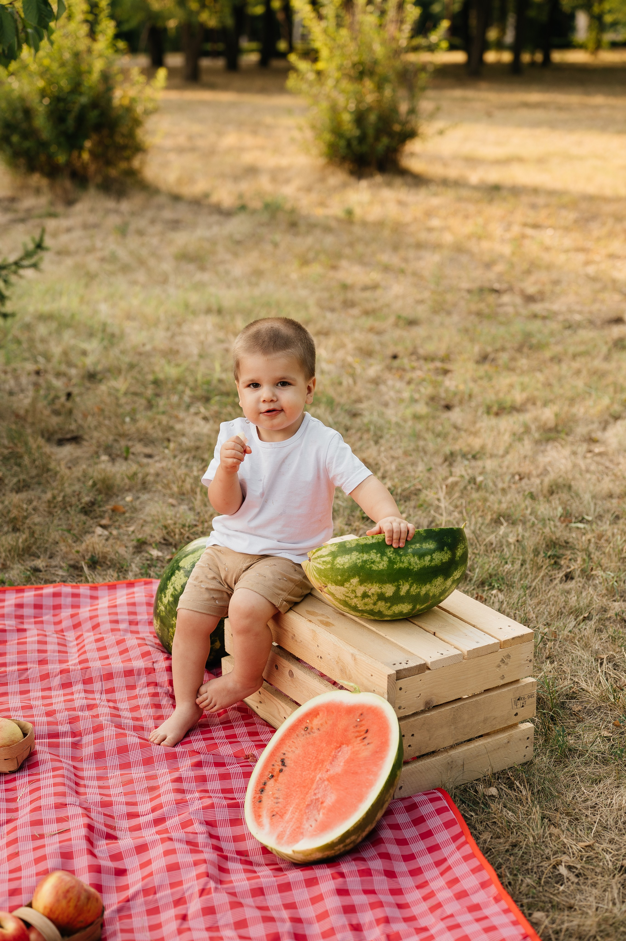 Летняя семейная фотосессия в парке. Свадебный и семейный фотограф в Краснодаре Алина Мельник