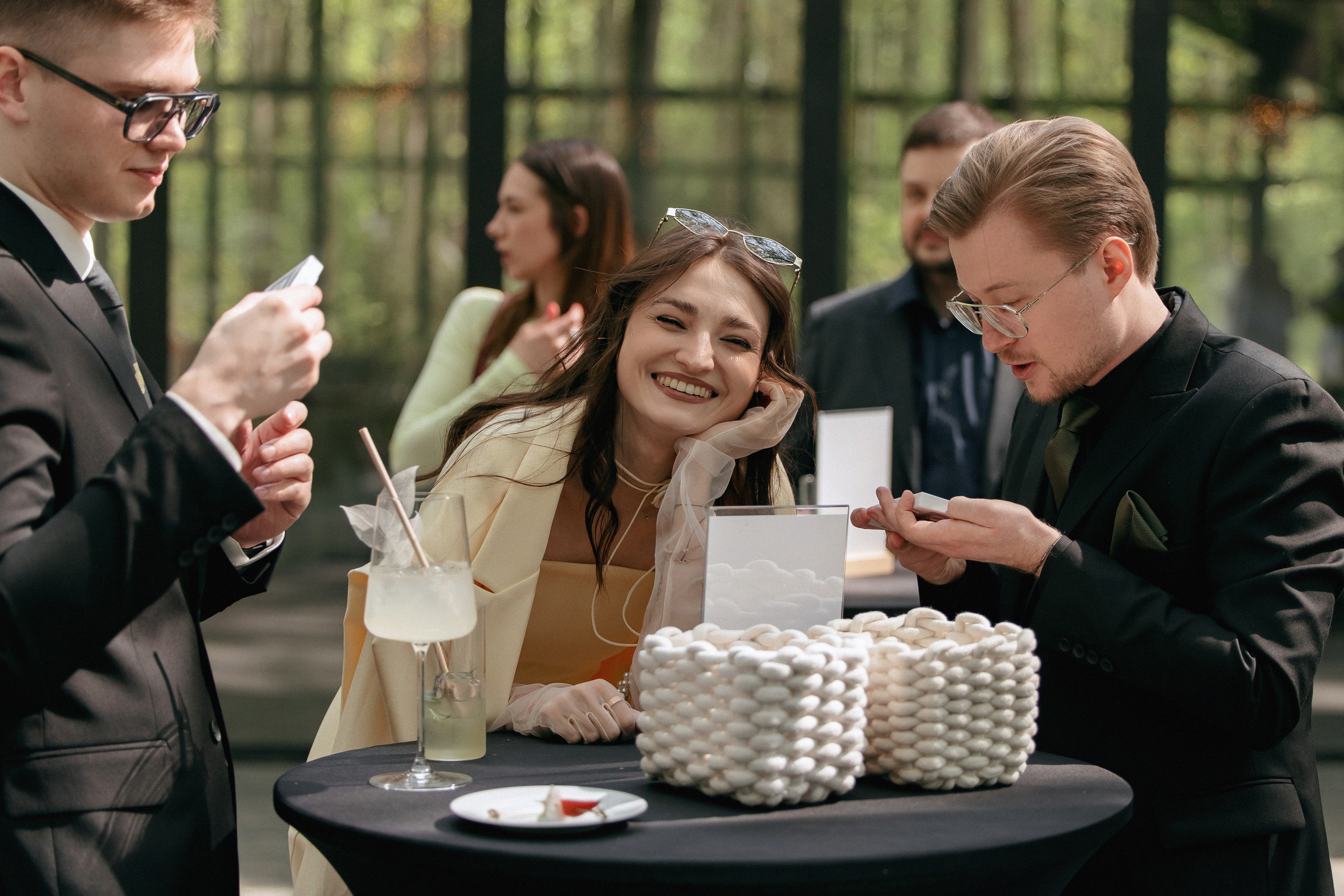 Велкам, гости, репортажная съемка на свабедном банкете