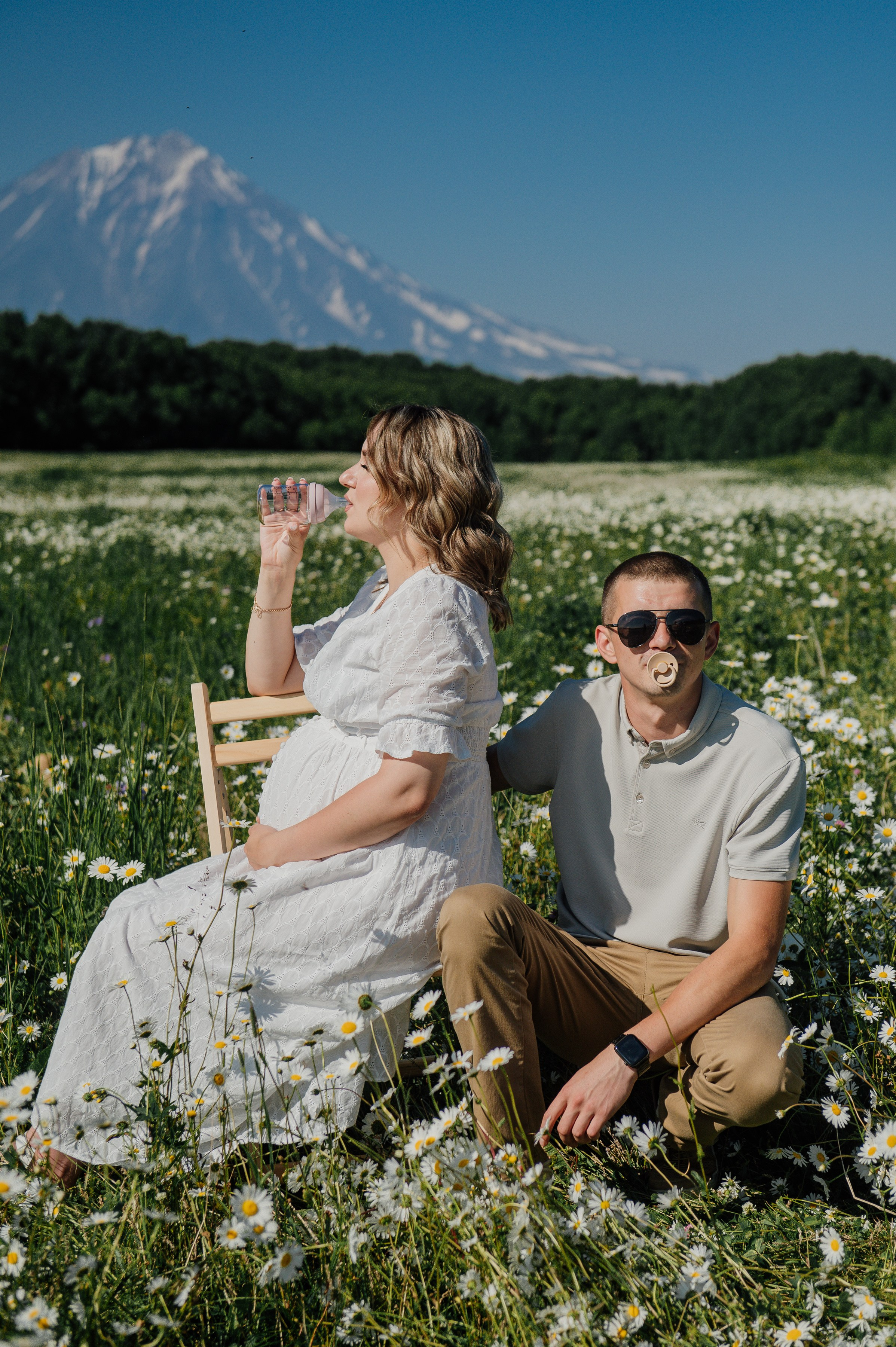 Большая семья в ромашках. Свадебный и семейный фотограф Камчатка. Фотограф Камчатка