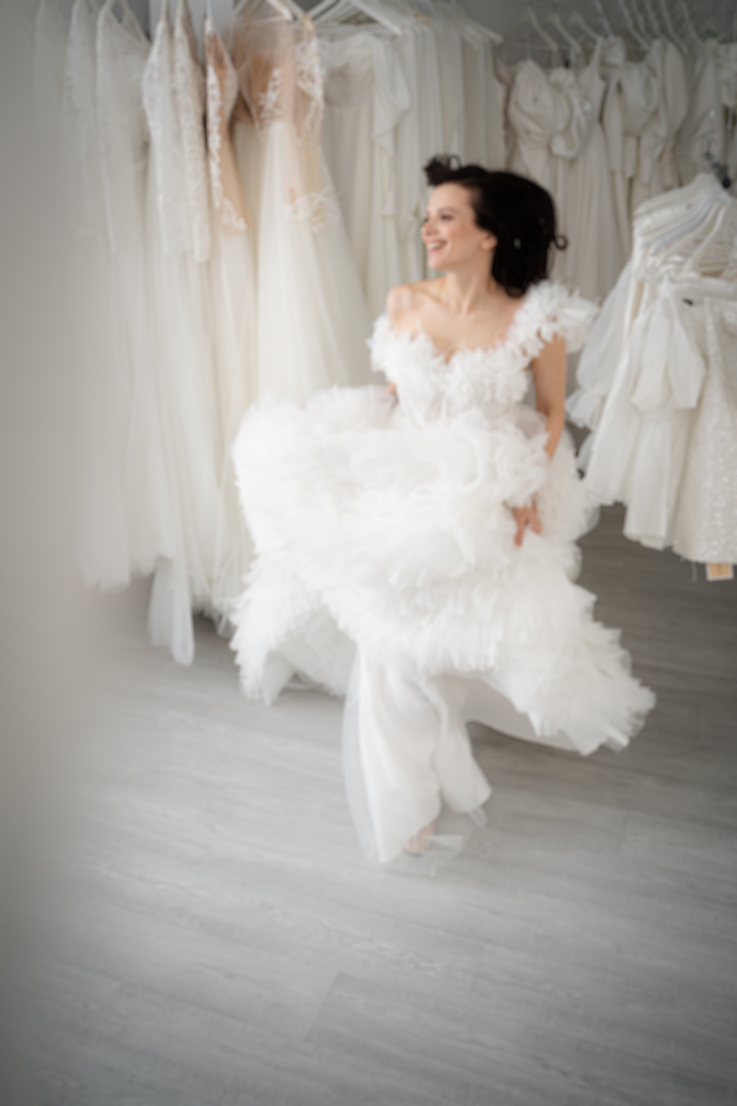 Свадебная примерка. Свадебный фотограф в Сургуте