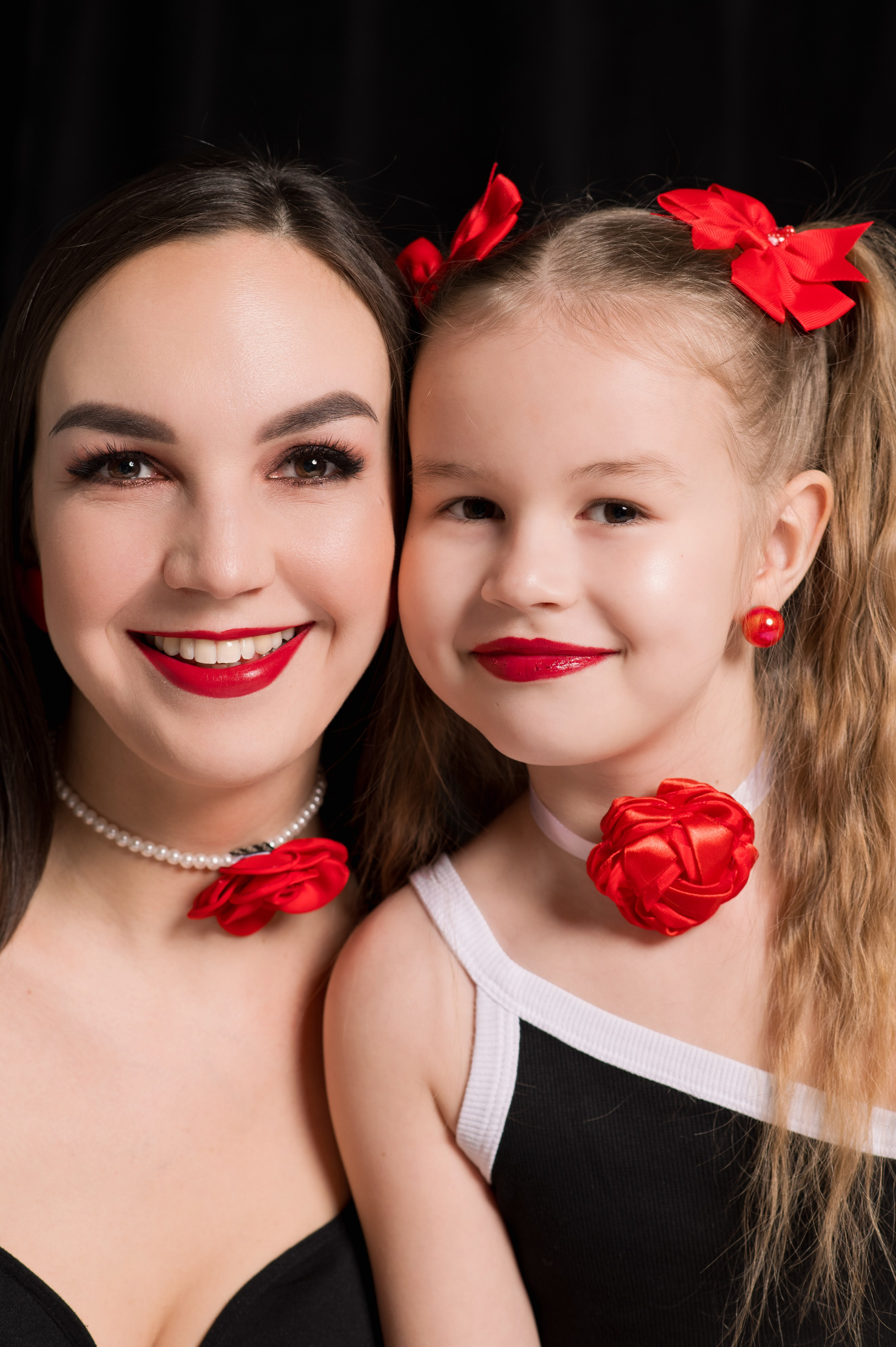 Мама и дочка. Фотограф Барнаул Софья Бояринова