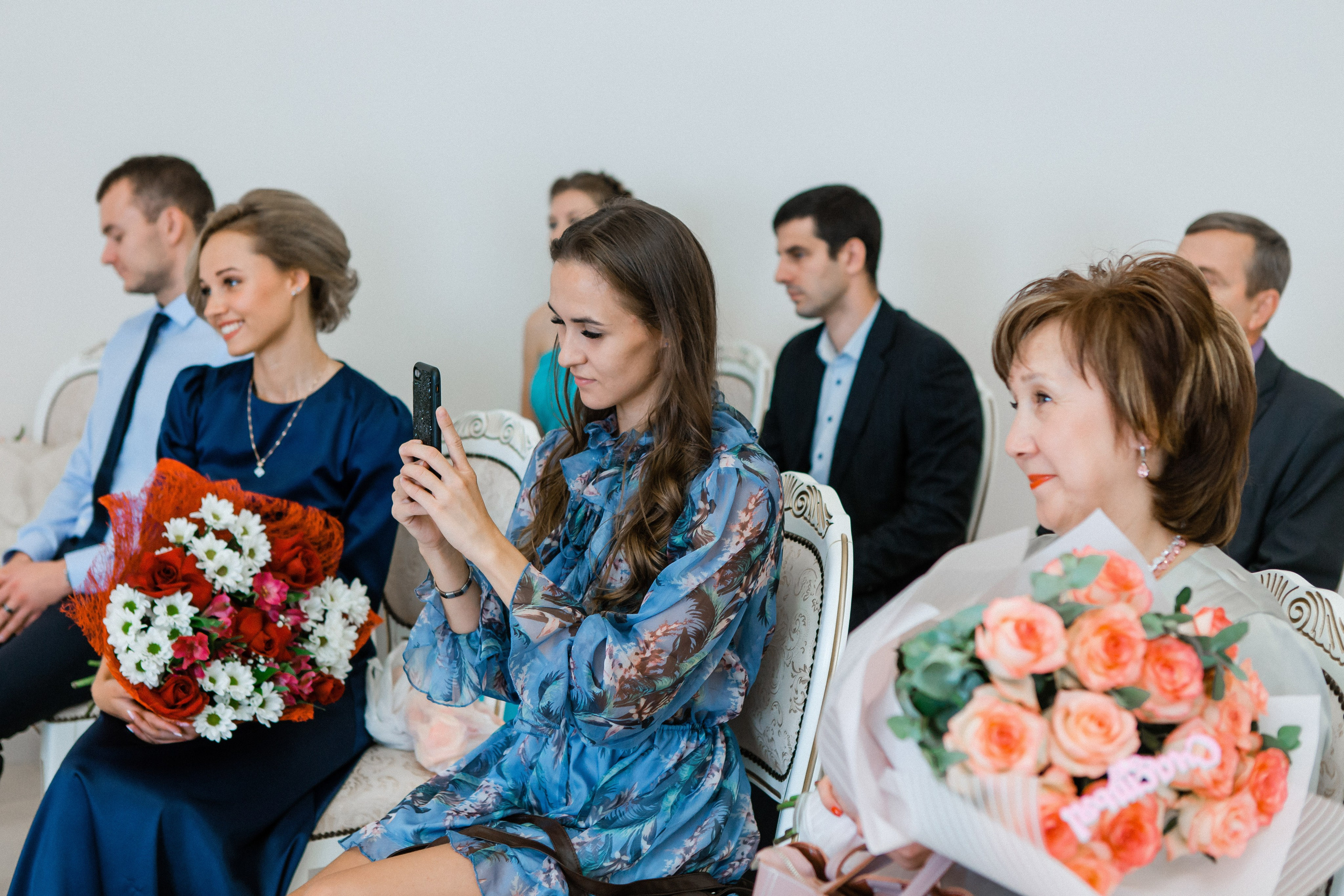 Денис и Ксения. Видеосъемка и фотосъемка свадеб. Фотограф и оператор на свадьбу. Видеосъемка подкастов, собственная видео-фотостудии. Предметная фотосъемка