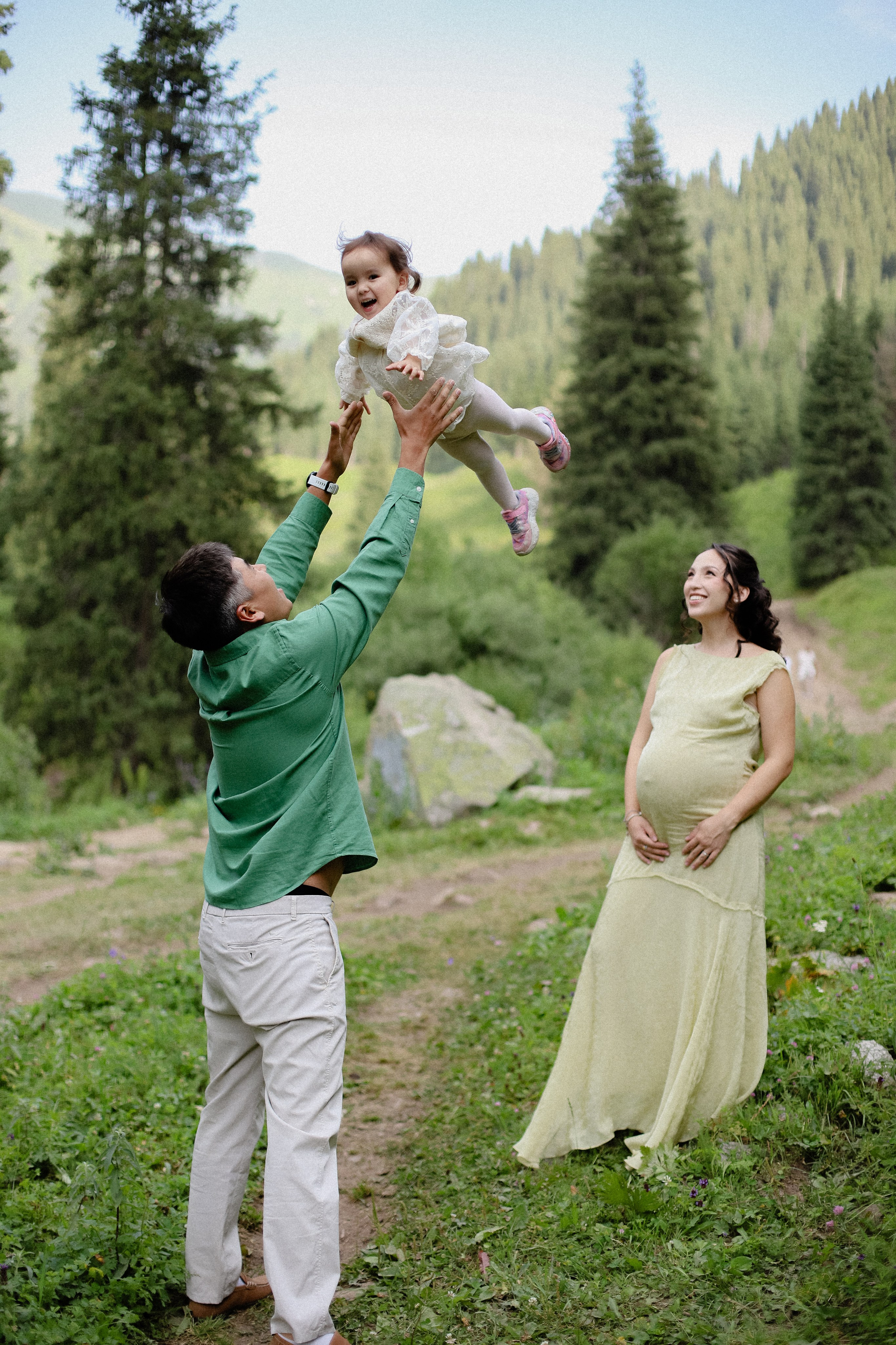 В горах. Фотограф в Алматы и Москве Даша Пушкина