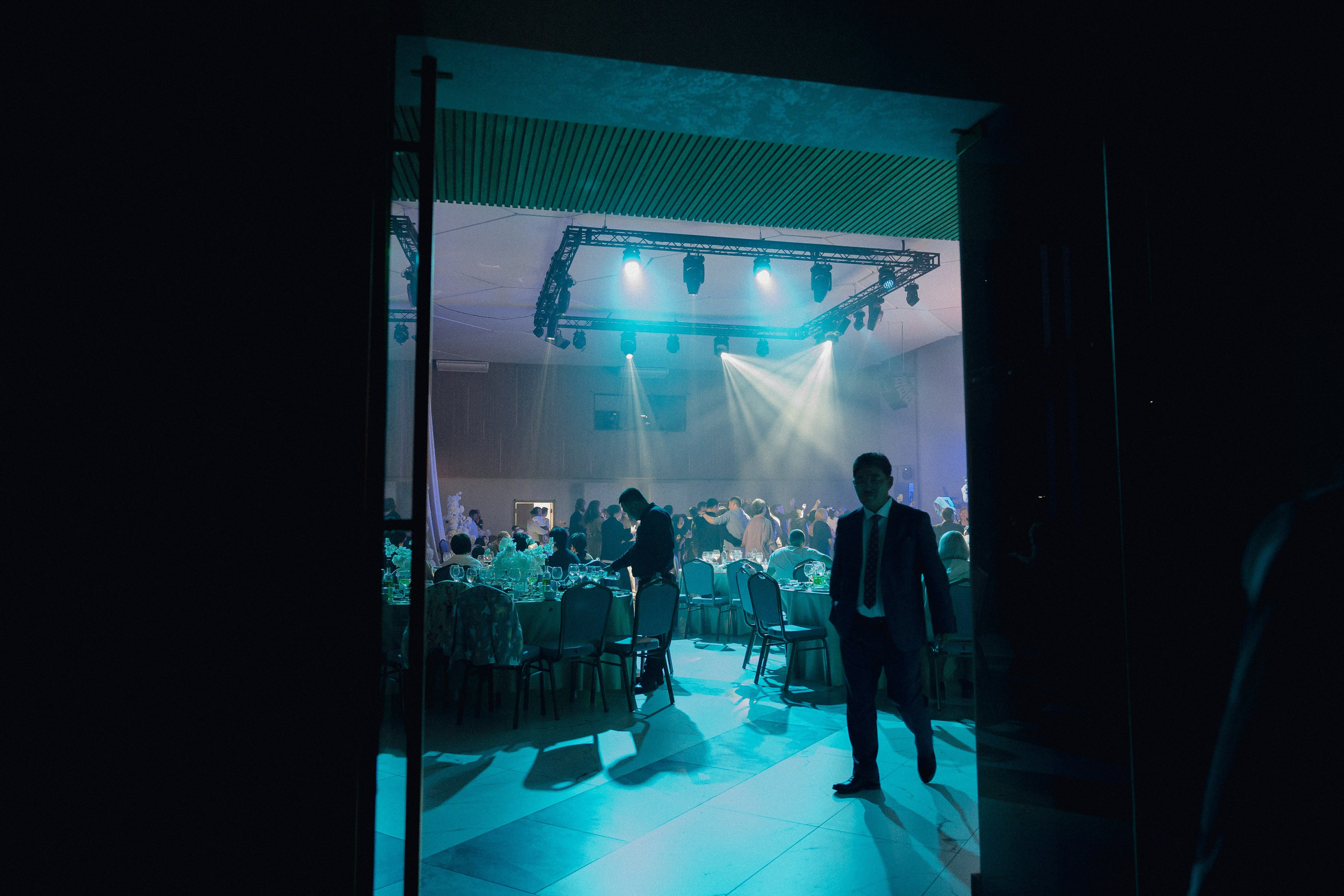 ПАРК СИТИ, MARY WHITE. Свадебный и индивидуальный фотограф в Челябинске Евгения Негодяева