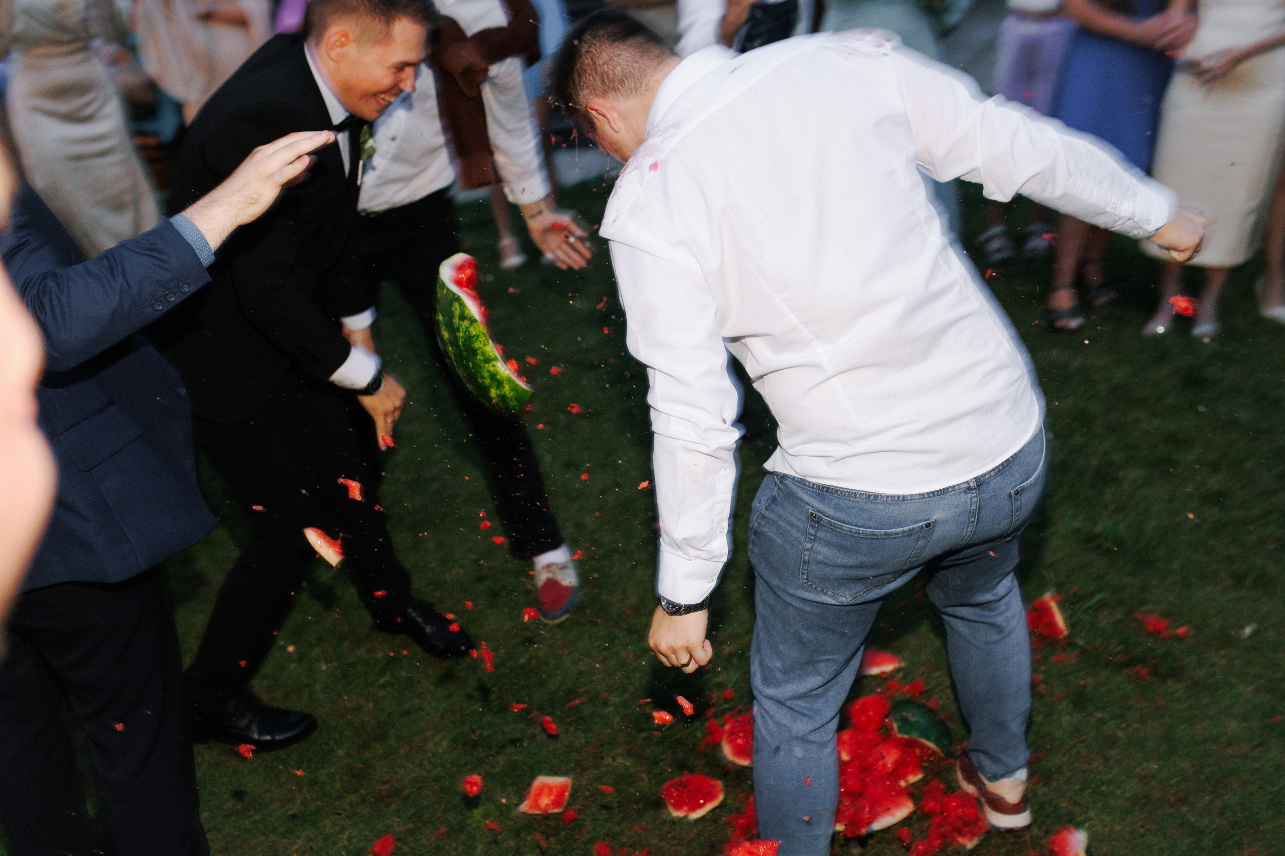 Свадебная фотосессия и банкетная часть в усадьбе СПБ. Свадебный фотограф СПБ