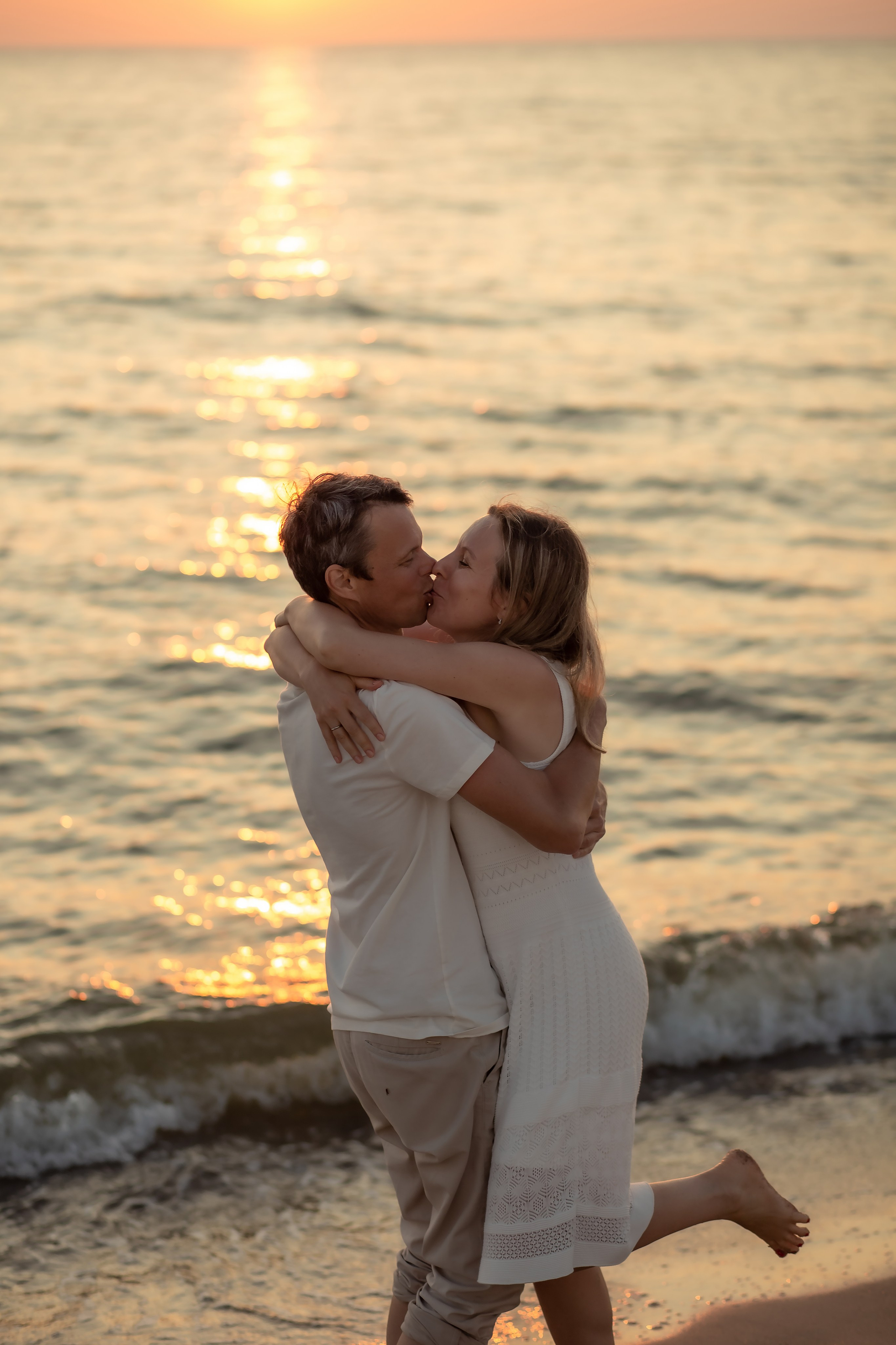 Екатерина и Антон. На закате. Фотограф в Калининграде Решетникова Алина