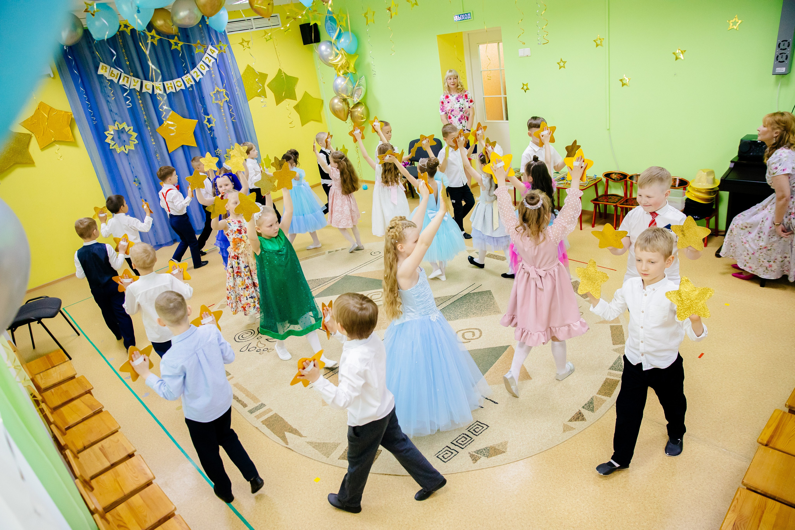 Выпускной Детского сада. Репортажный и портретный фотограф в Екатеринбурге Гизатуллин Марат