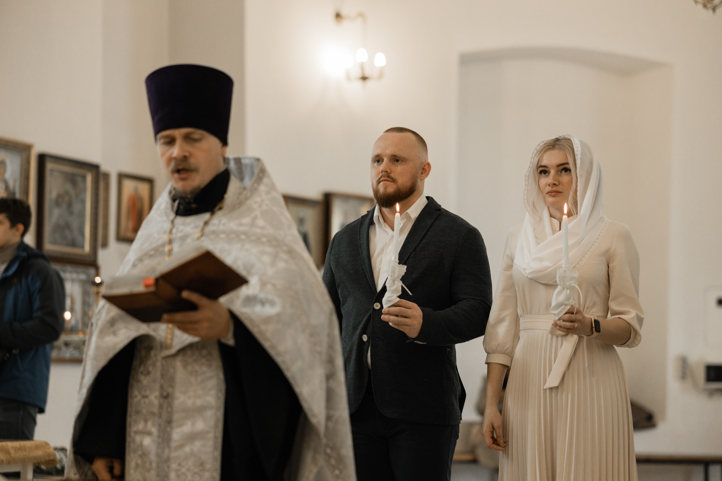 Фотосъёмка таинства венчания. Свадебный фотограф в Воронеже Куколев Илья
