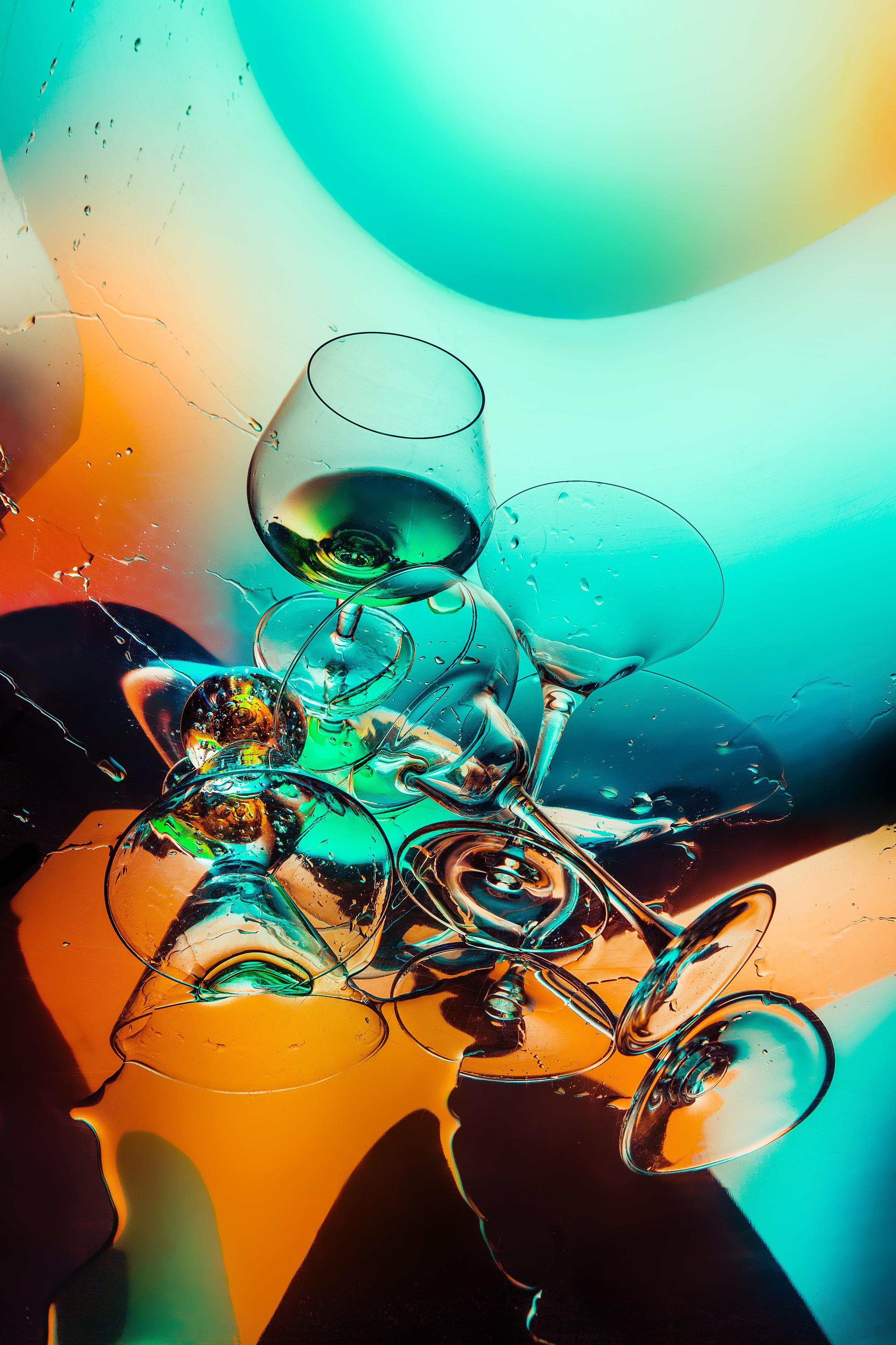 Пьяная чашка. Фотограф Мария Кольцова