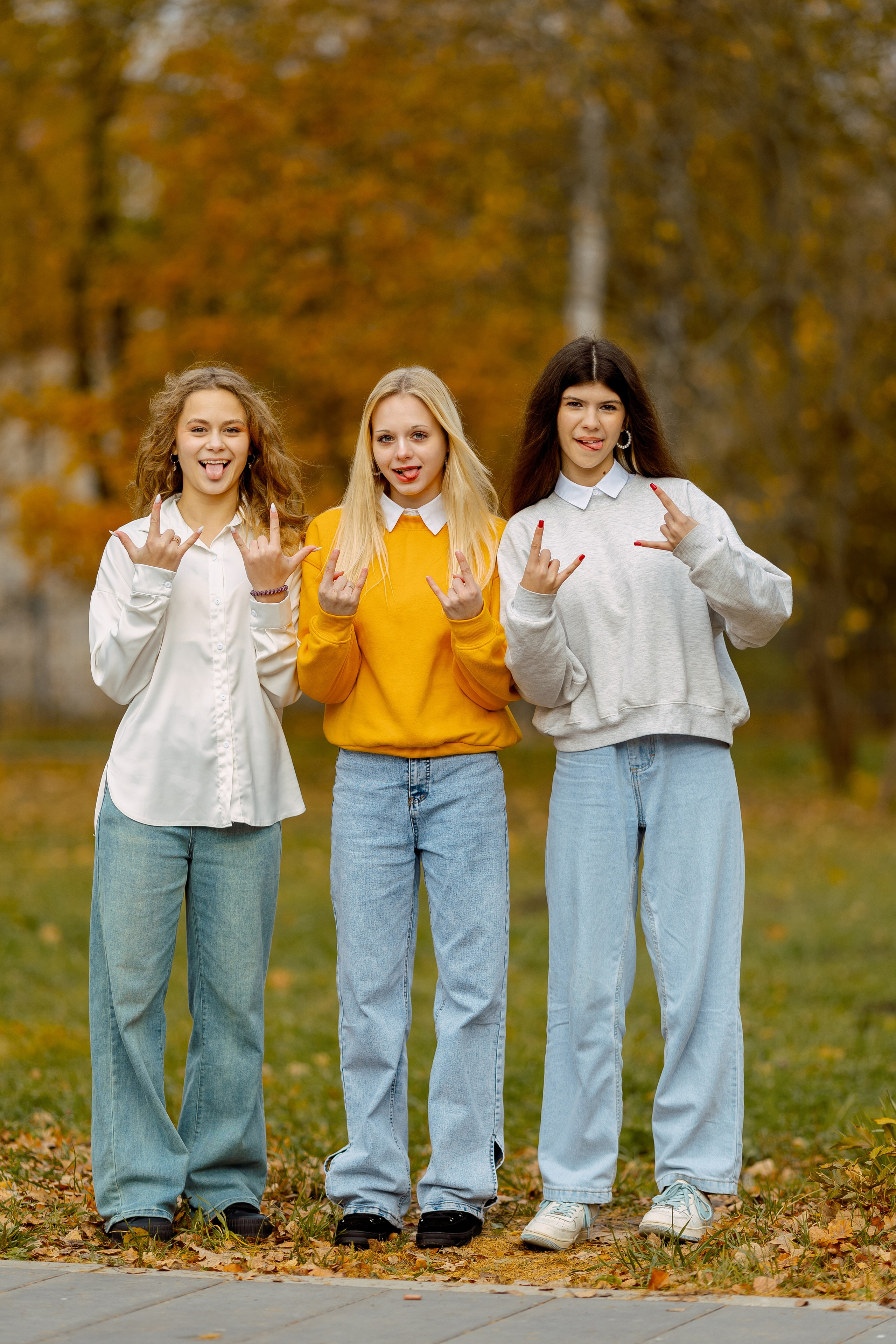 СТАРШАЯ ШКОЛА. Фотокомпания «Алые паруса» выпускные альбомы Москва и МО