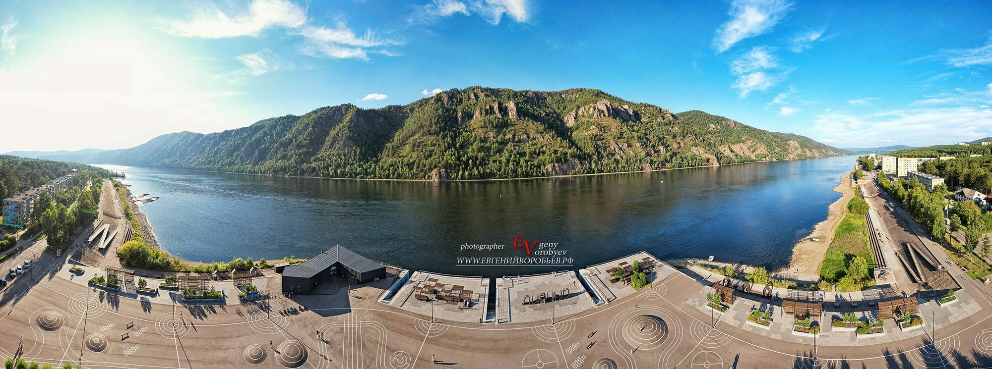 Аэросъёмка фото видео с квадрокоптера FPV дрона в Красноярске фотосъёмка монтаж видеоролика