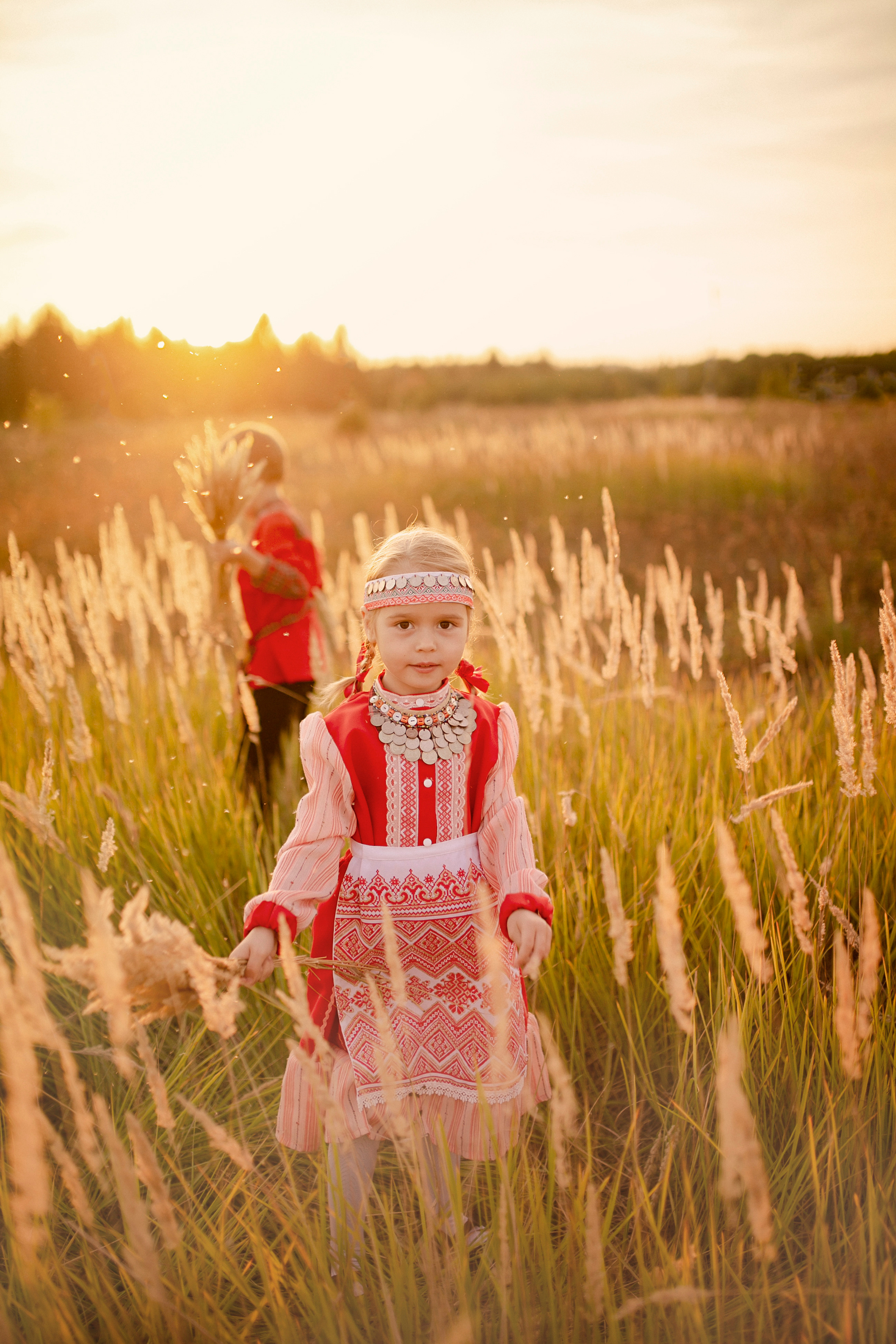 Национальный костюм. Семейный и детский фотограф в Ижевске Анастасия Камариттинова
