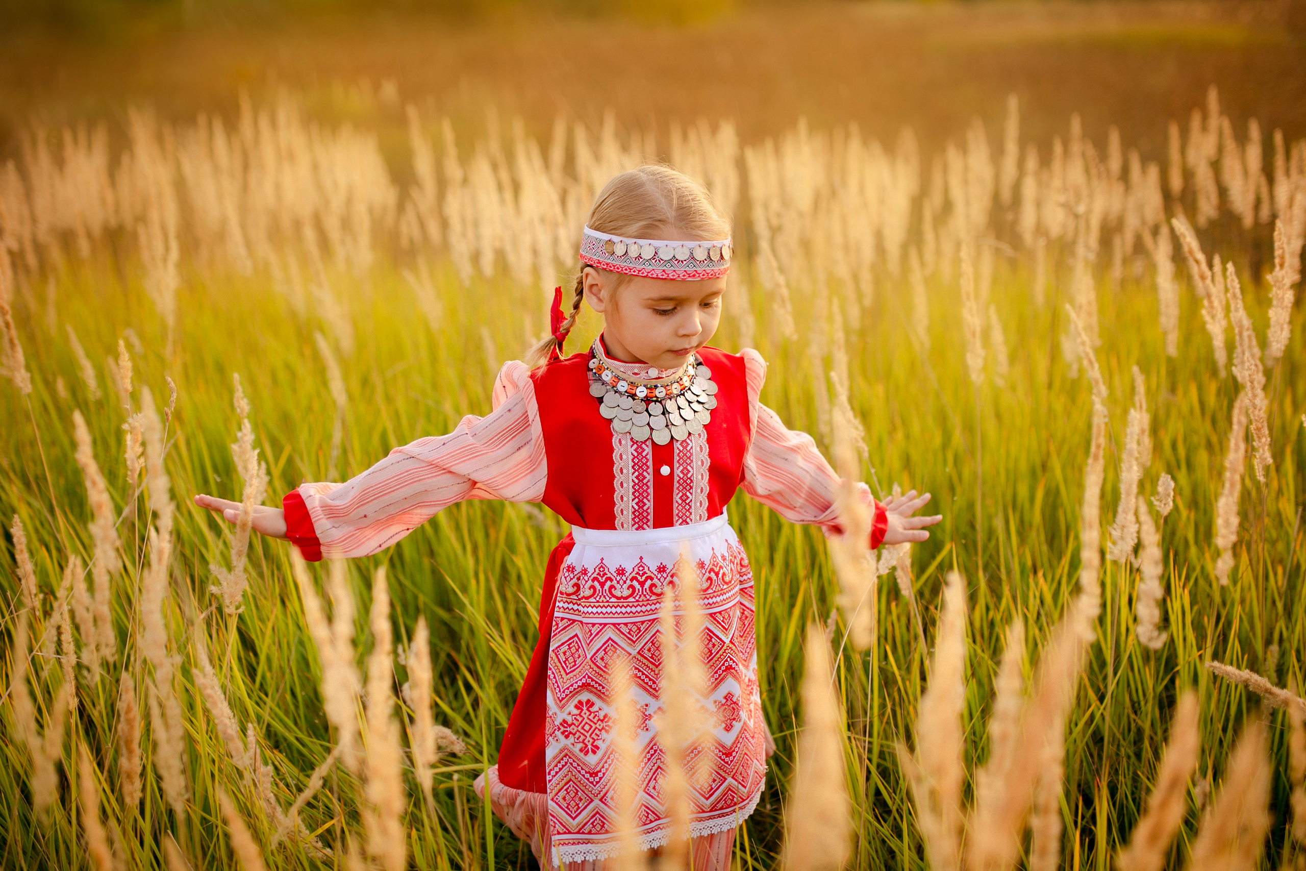 Национальный костюм. Семейный и детский фотограф в Ижевске Анастасия Камариттинова