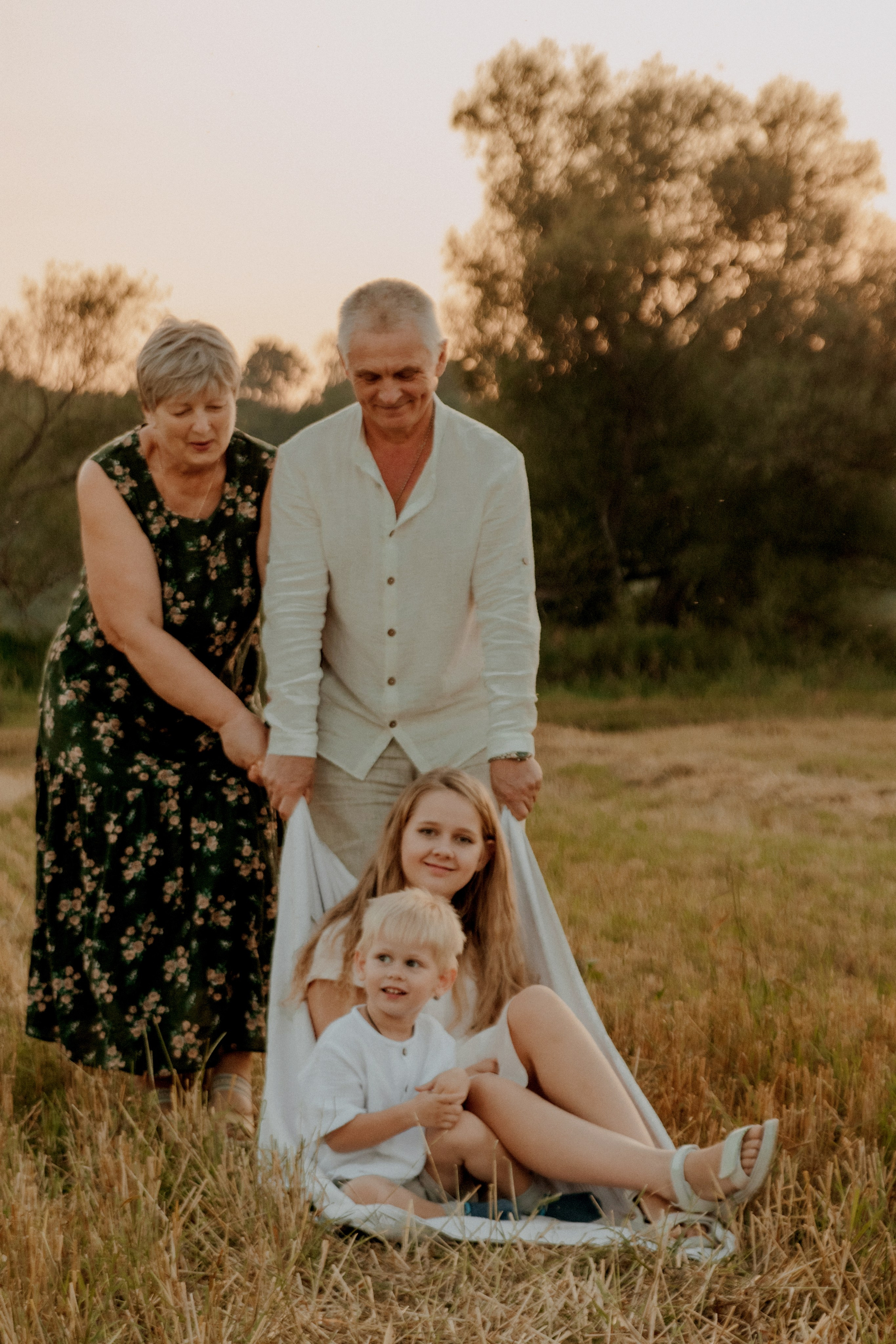 Семья Гафиятовых. Свадебный и индивидуальный фотограф в Суворове Клюева Мария