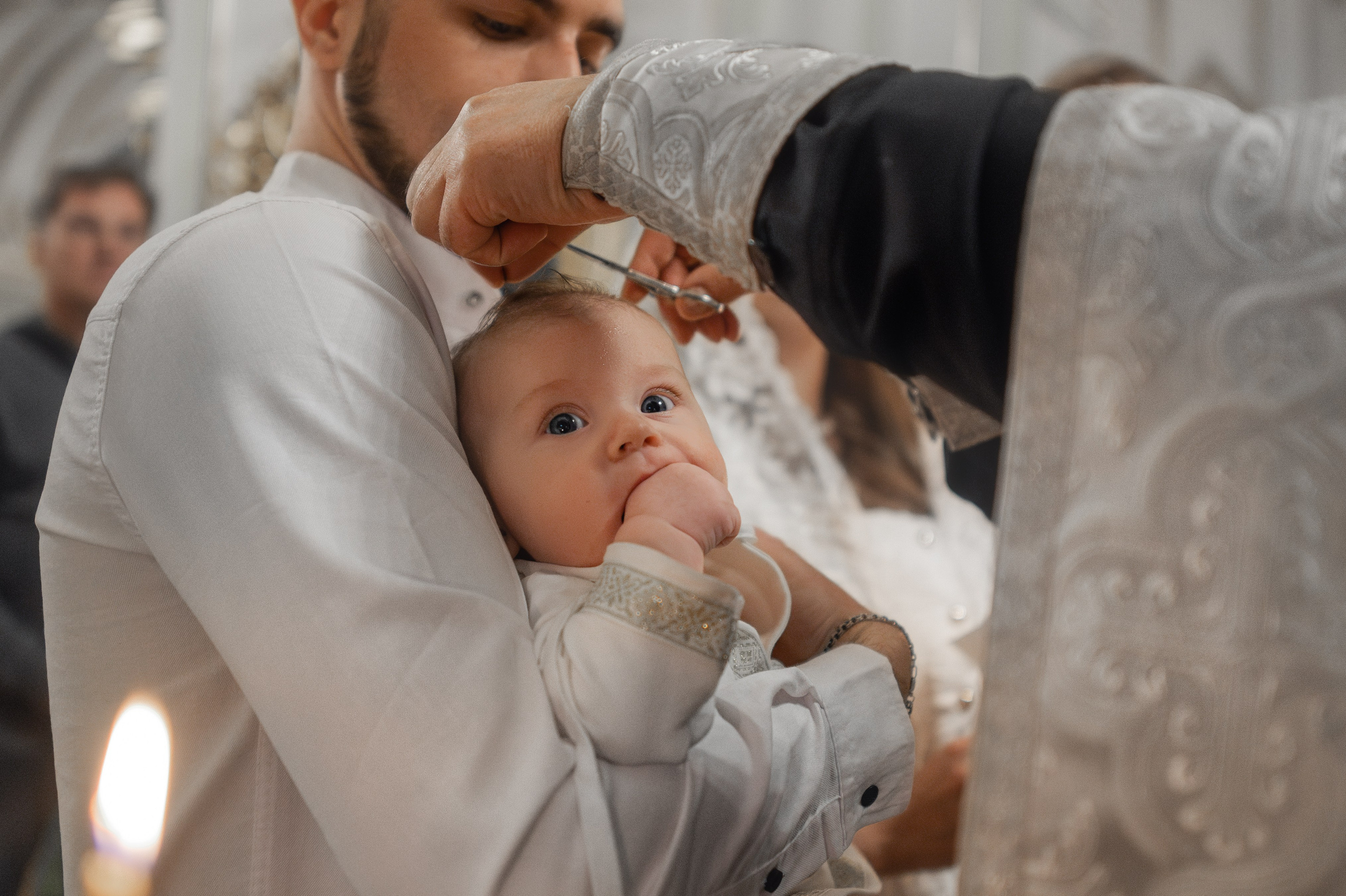 Крещение в Никольском соборе. Фотограф на крещение и венчание, семейный фотограф в Санкт-Петербурге