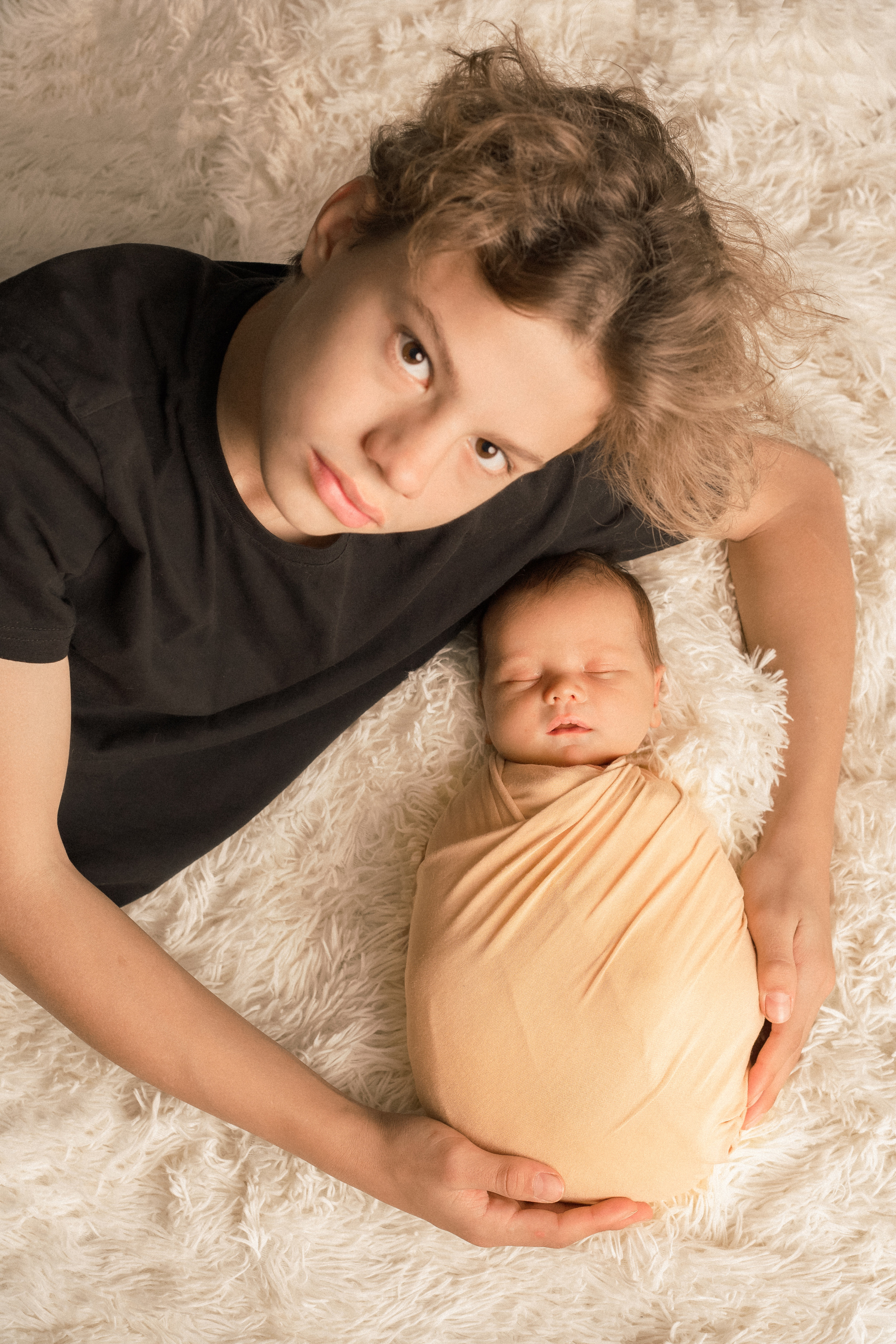 Новорожденные. Фотограф новорожденных Омск —со всем необходимым к вам домой