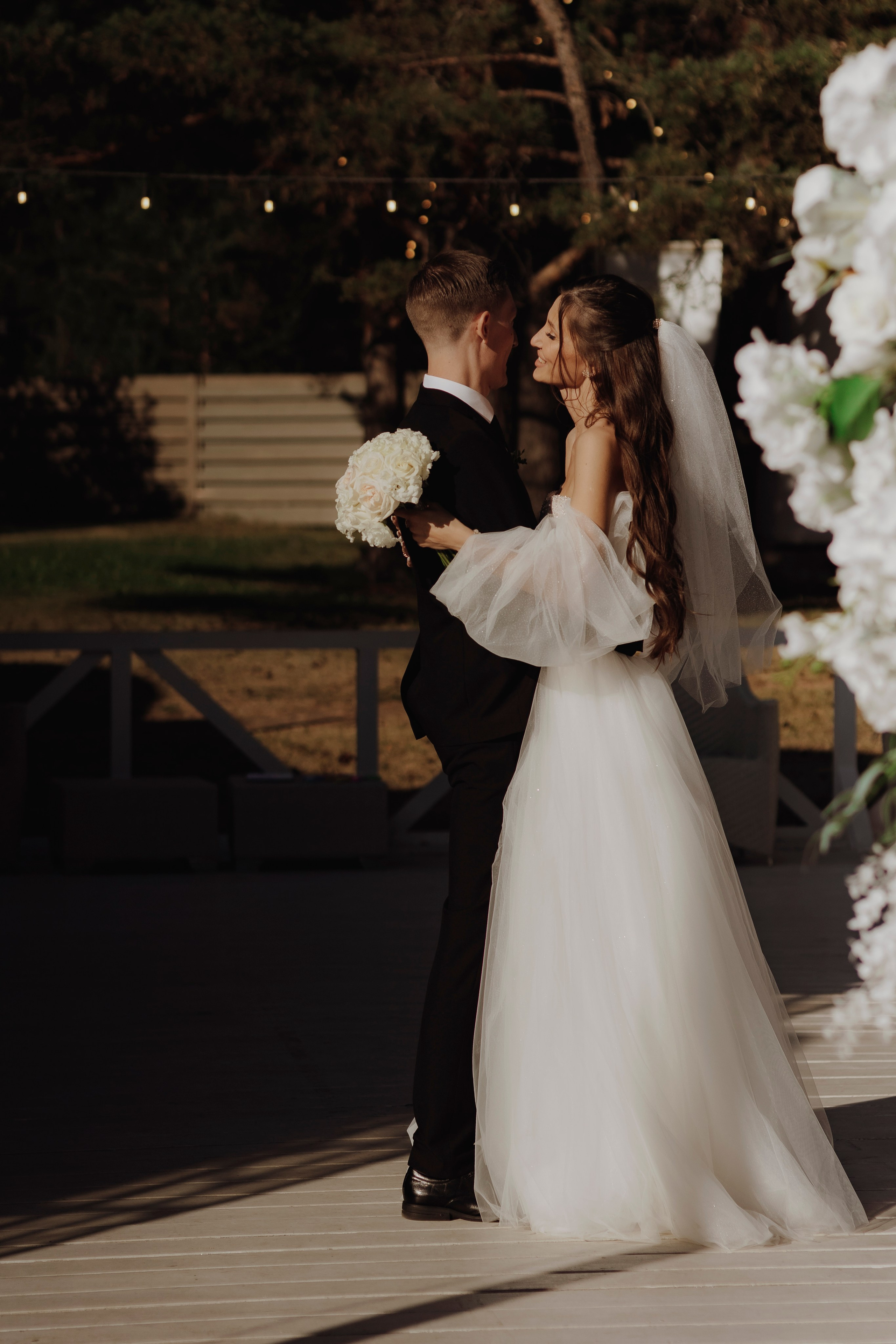 Фотосъемка полного свадебного дня с выездной регистрацией в Ижевске. Свадебный и портретный фотограф в Ижевске и Санкт-Петербурге Саша Брокколи