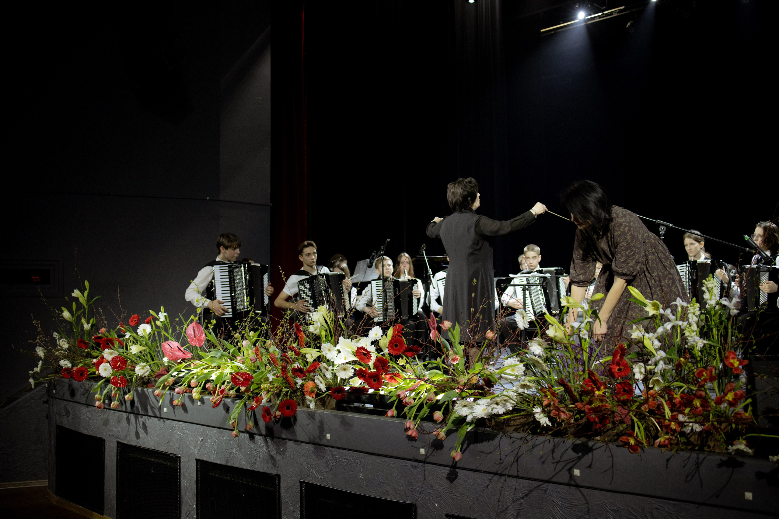 Оформление Отчетного концерта Музыкальной школы Глазунова. Оформление свадеб, декор свадеб Вера Маркова, Москва