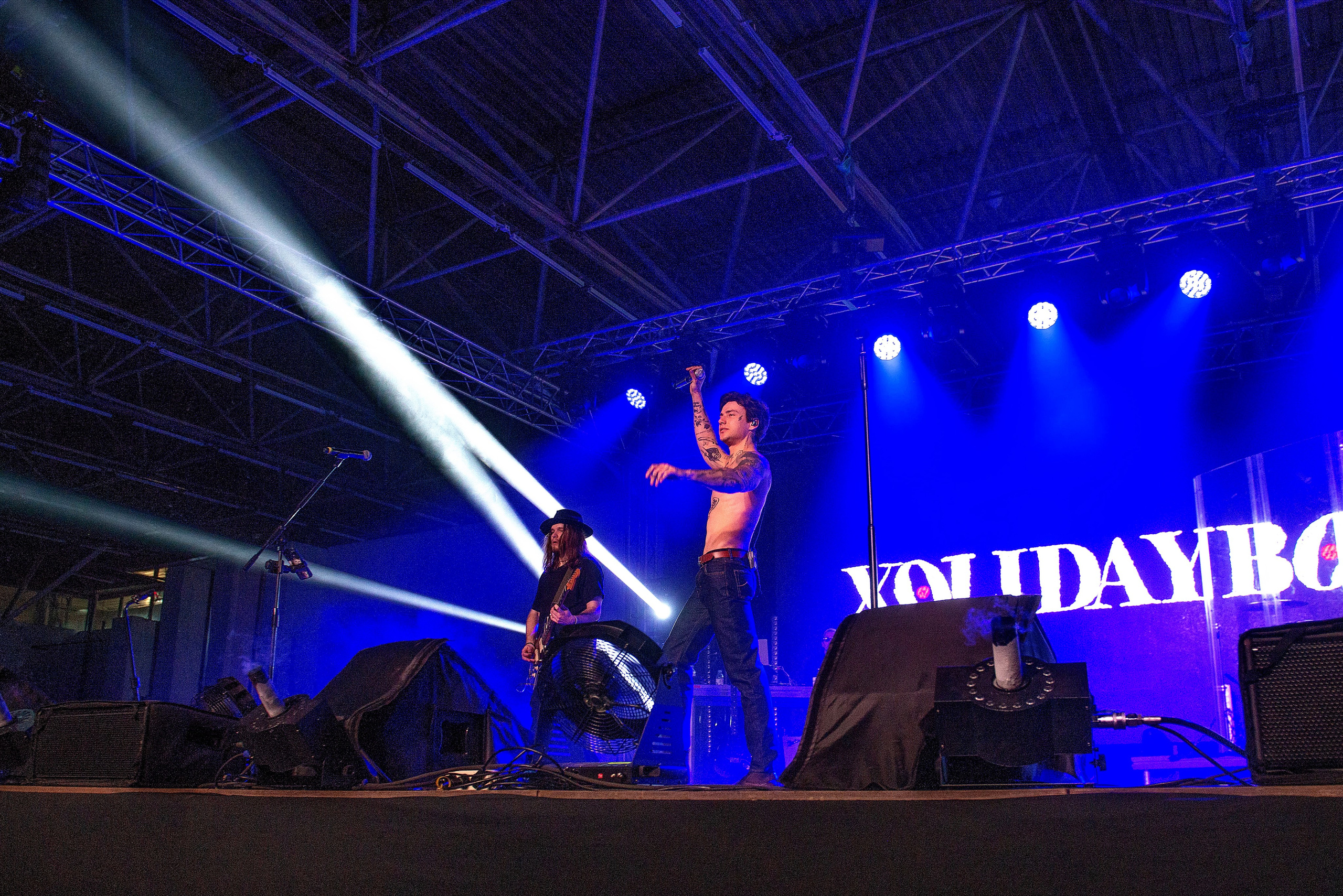 Концерт Хolidayboy. Школьный, фэшн фотограф в Тюмени и в России Ирина Королева