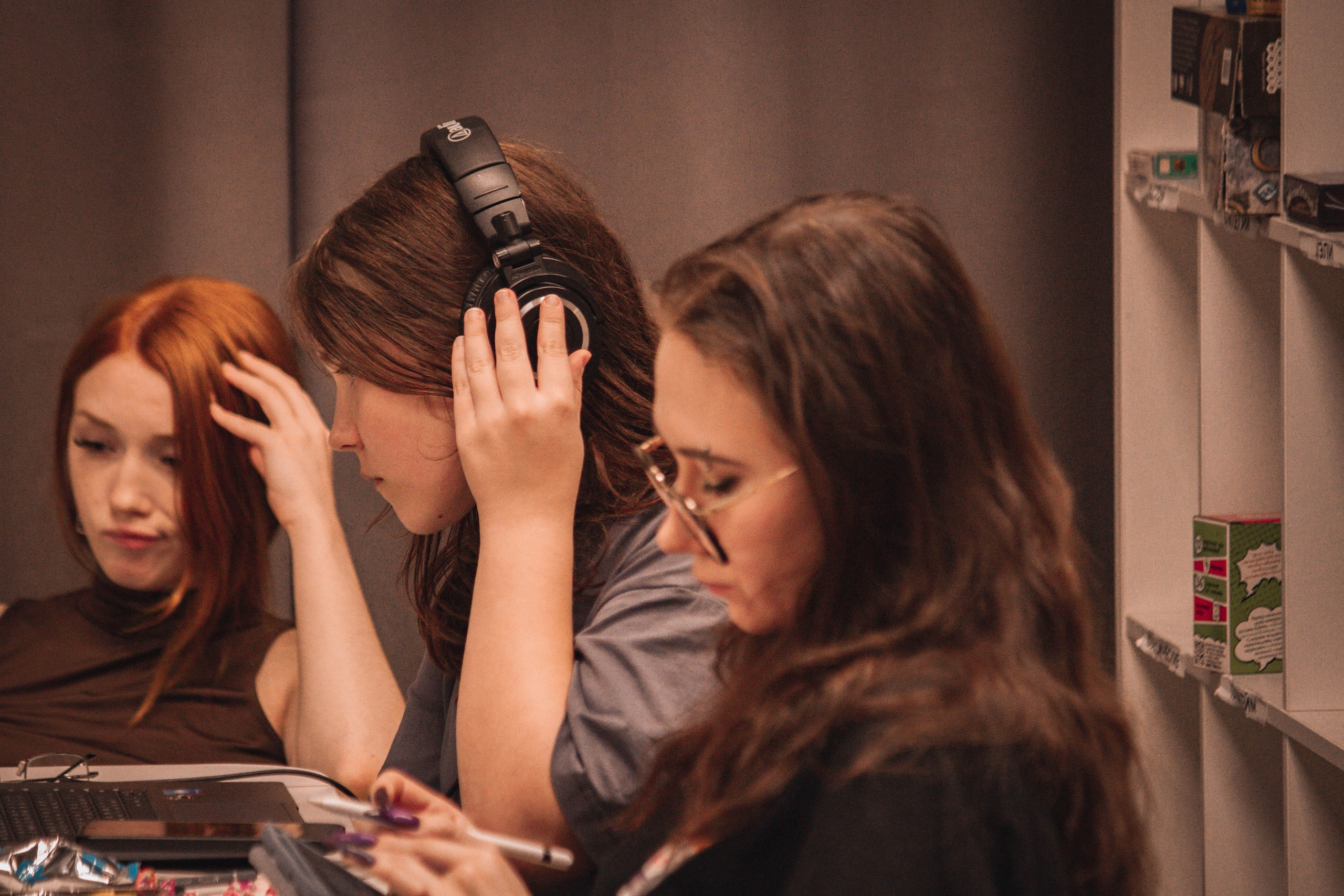 ЖЕНСКИЙ ГЕЙМДЖЕМ — Творческий сбор разработчиц. Создадим шедевр? Виталина и её фотоискусство