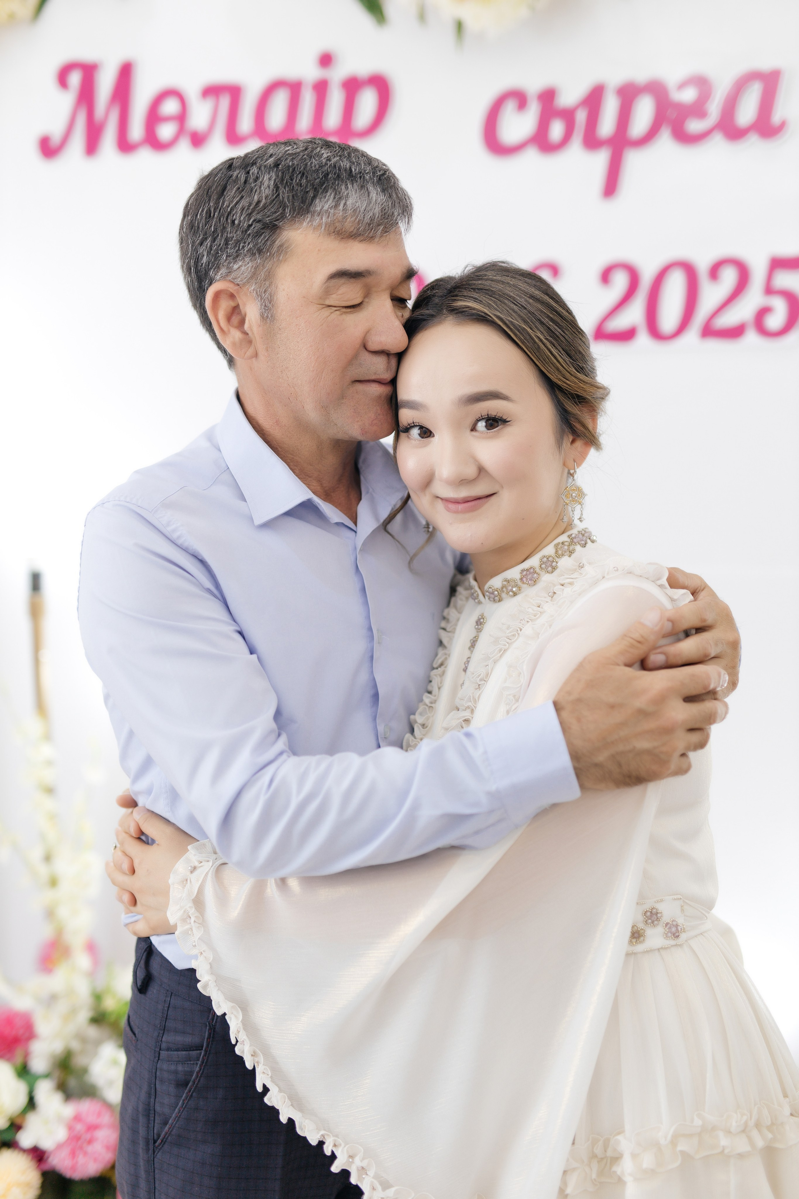 Moldir — syrğa salu. Wedding and Love story Photographer