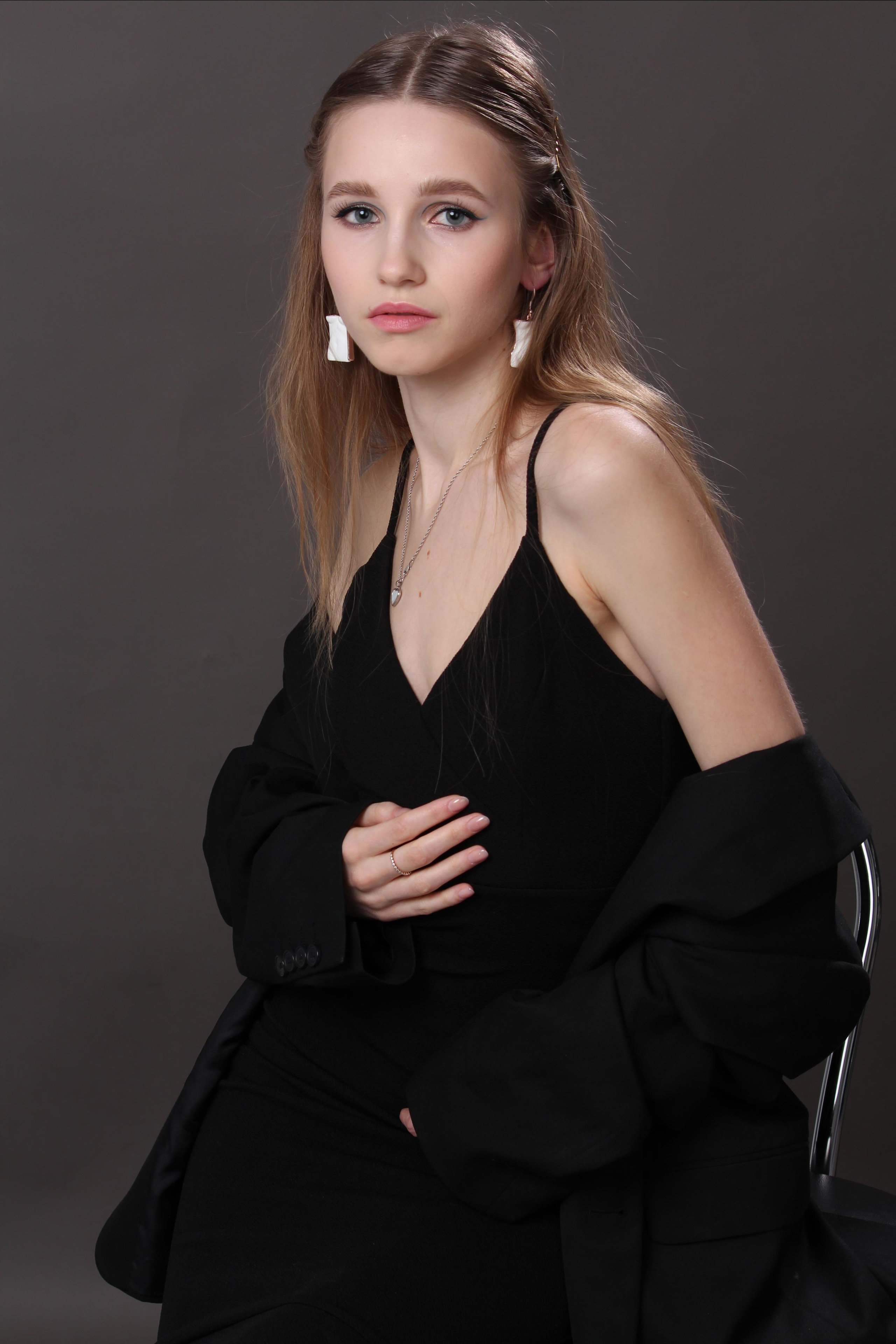 Alina K. Modeling agency TM MODELS