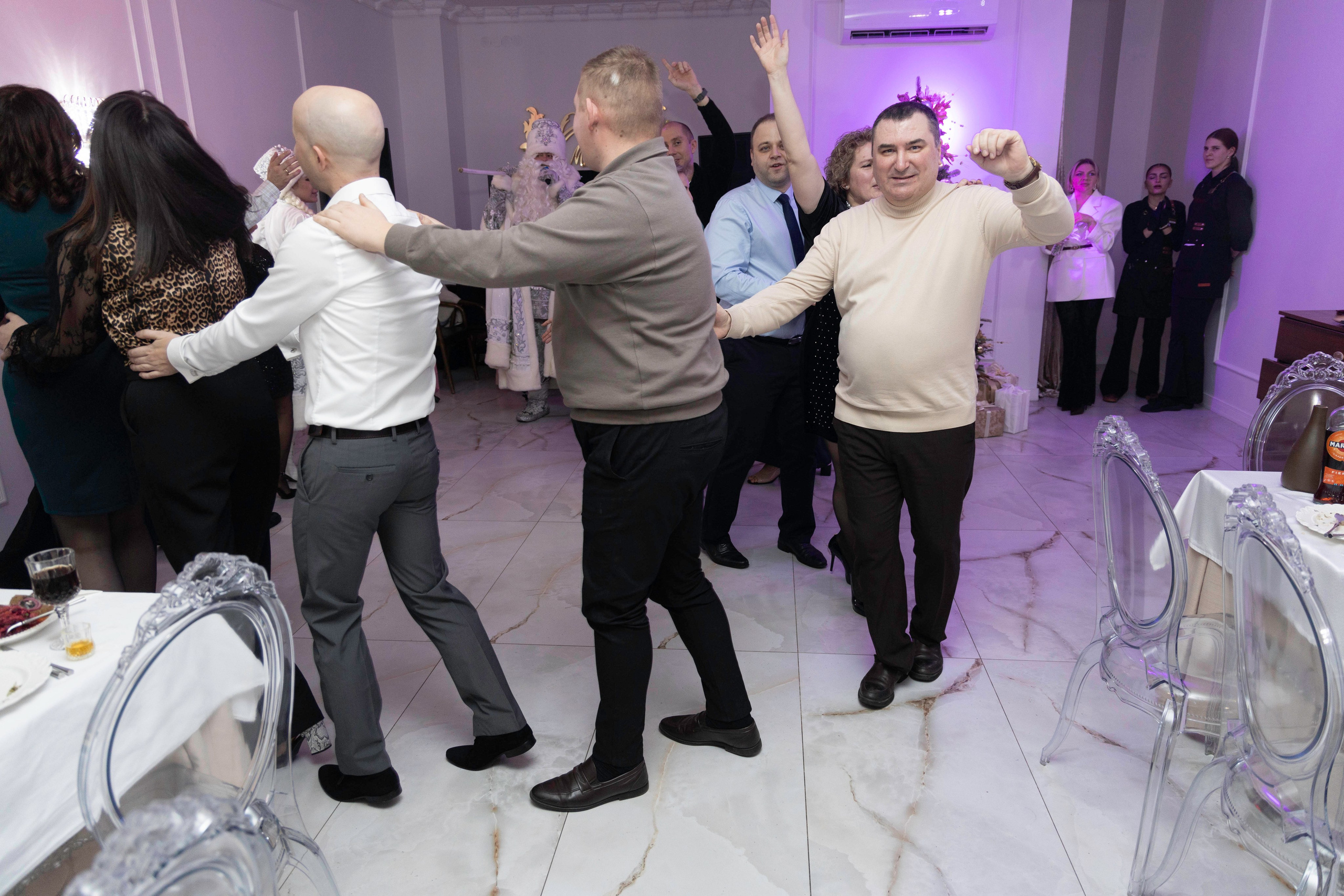 Корпоратив Ресторан «Менуа». Фотограф Olya Posnimay