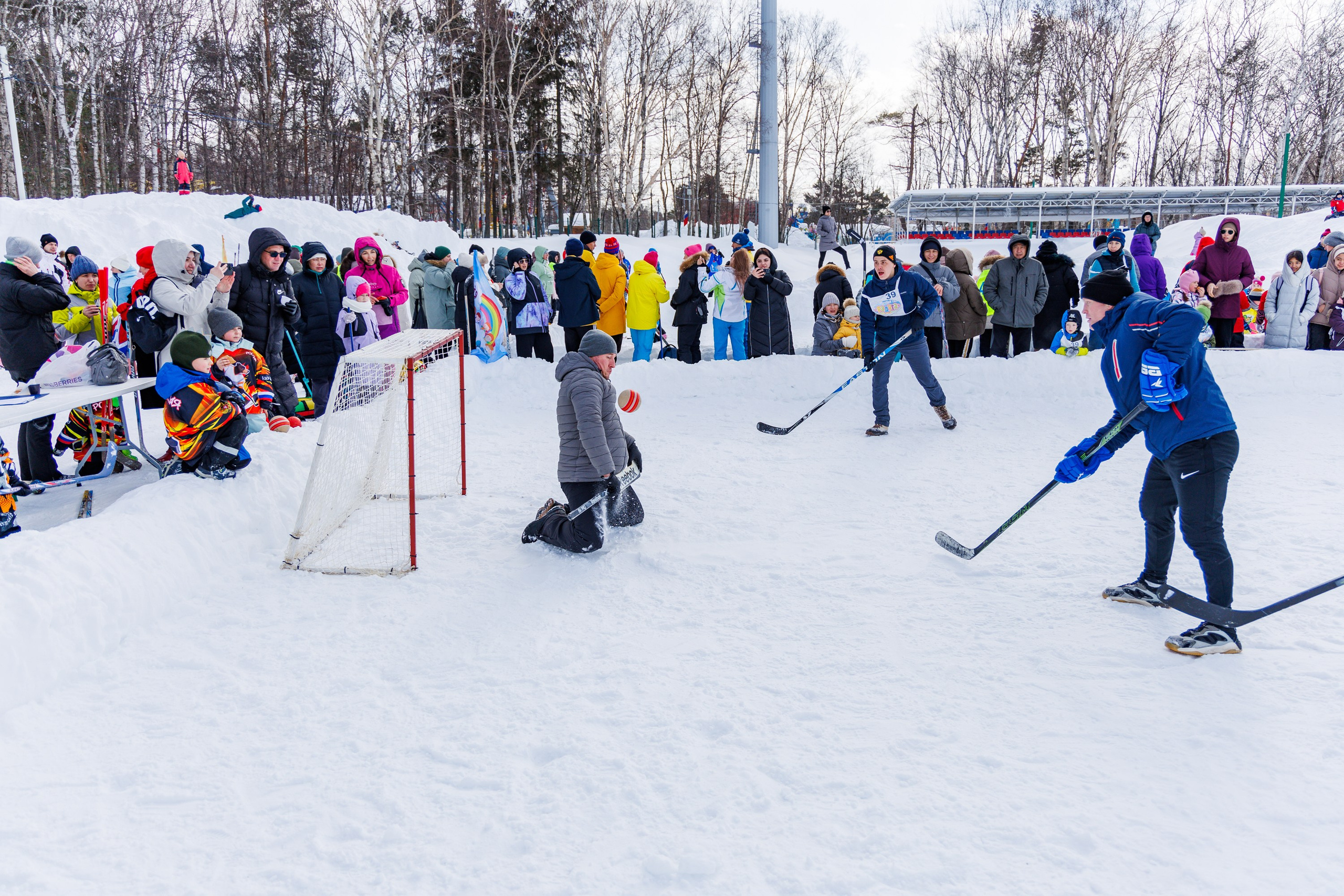 XIII чемпионат  по «ХОККЕЮ В ВАЛЕНКАХ». Свадебный, семейный и репортажный фотограф в Южно-Сахалинске Артур Петросян