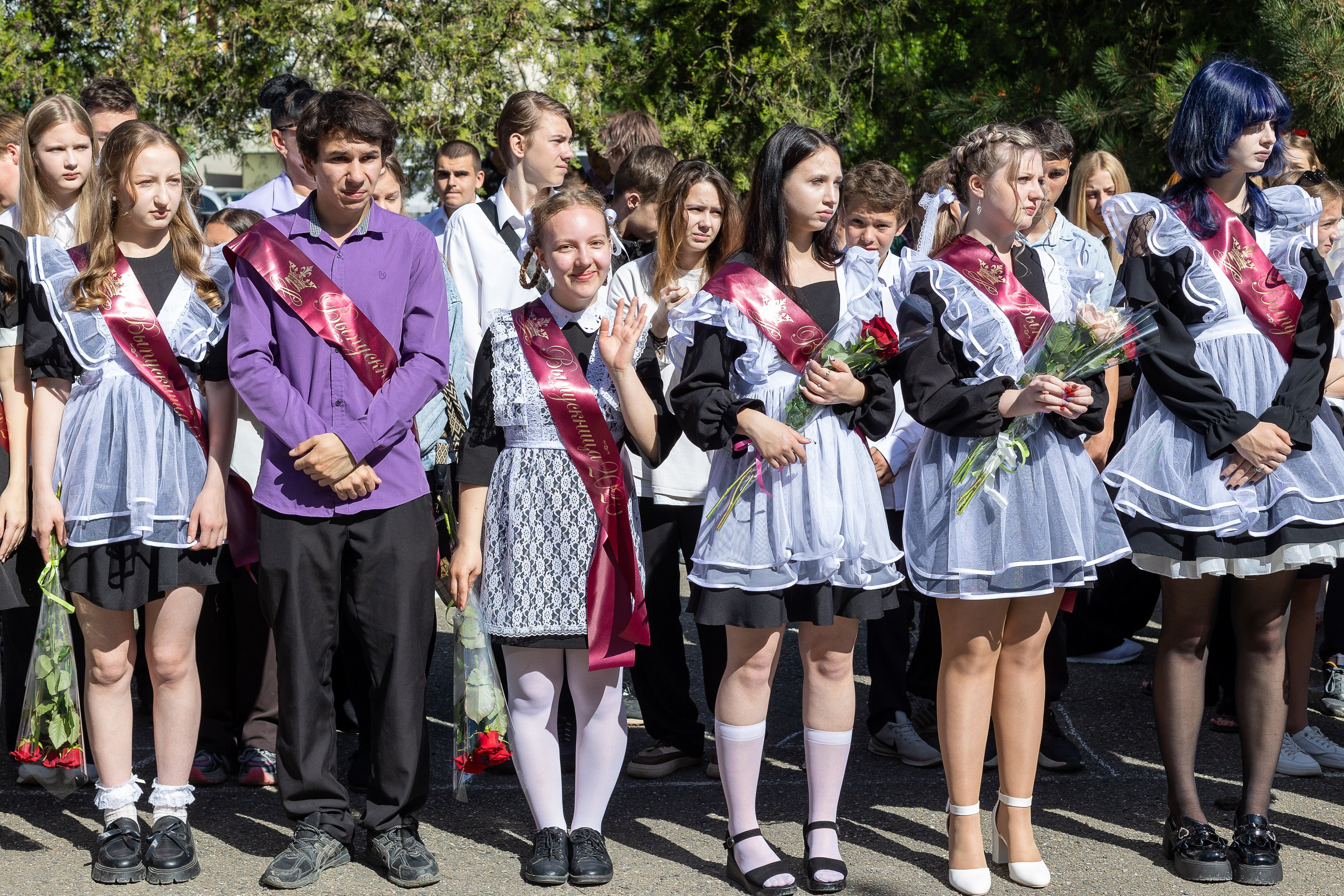 Последний звонок. Выпускные альбомы Майкоп, Краснодар Елена Золотарева