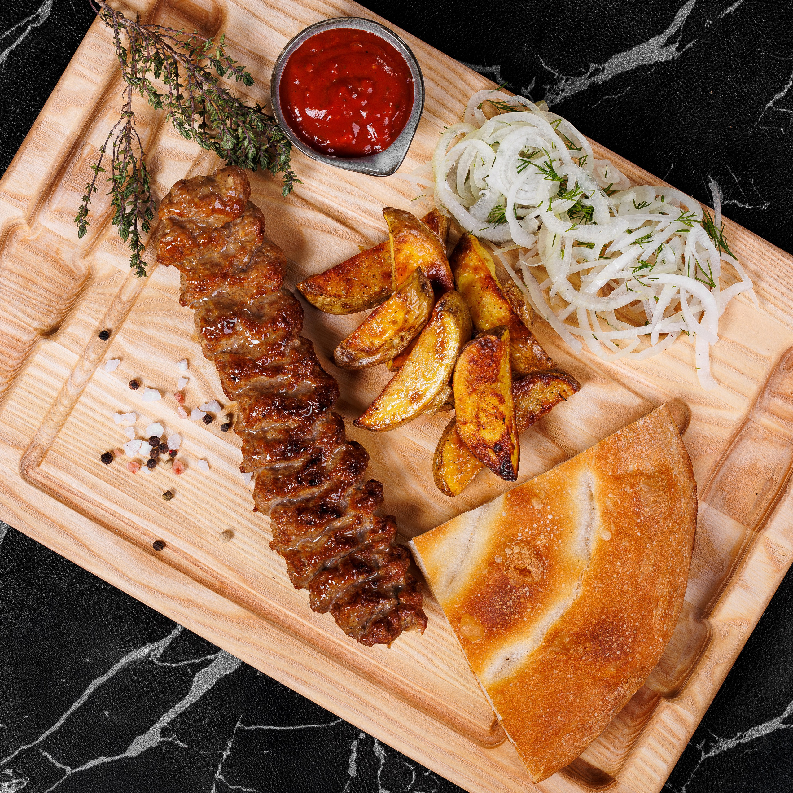 Шашлыки. Фотосъёмка для бизнеса — предметное фото, репортаж с мероприятий, портреты людей, съёмка интерьера и экстерьера