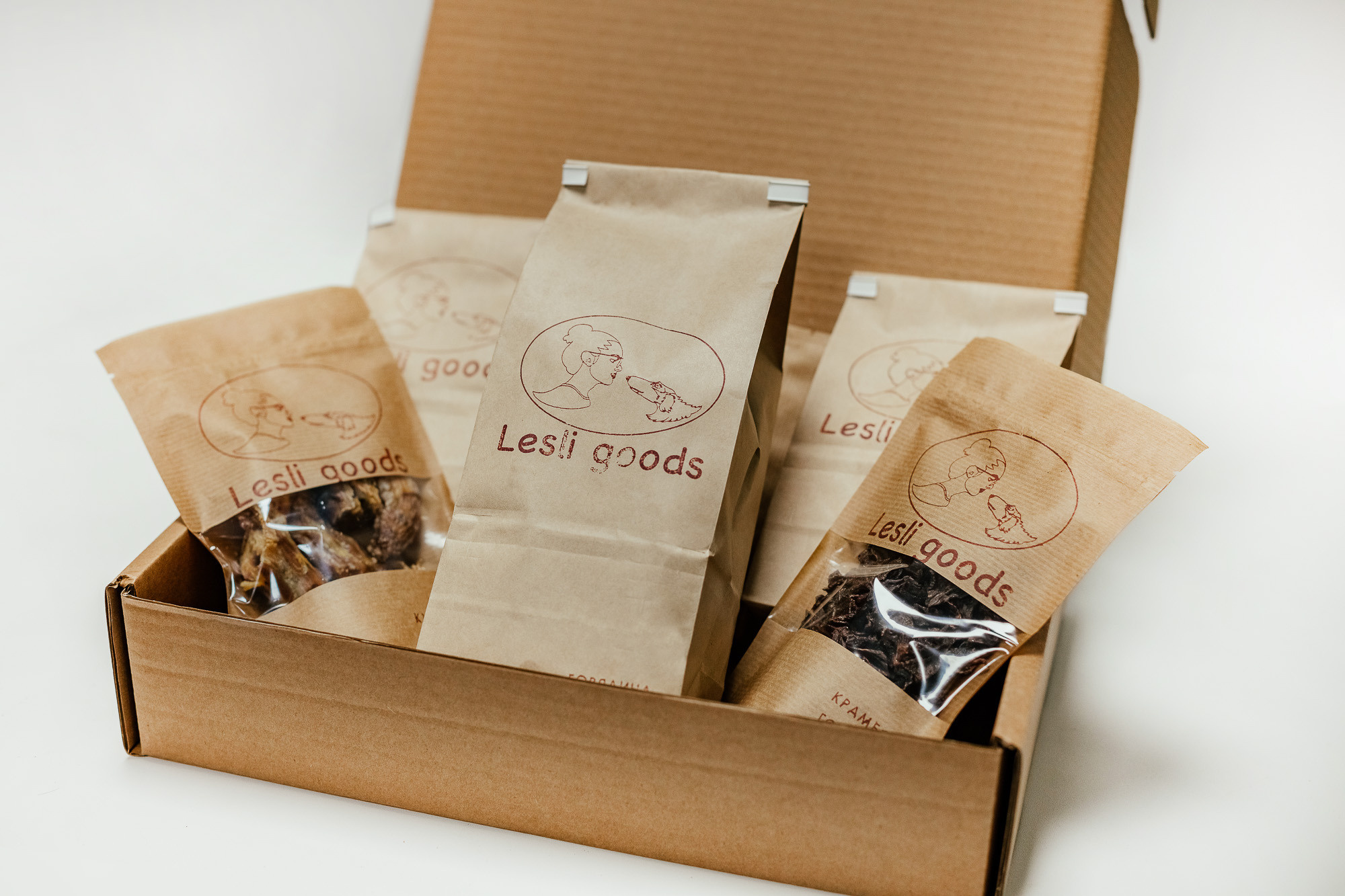 Контент для производителя лакомств для собак Lesli Goods. Портретный и свадебный фотограф в Санкт-Петербурге Ольга Филиппова