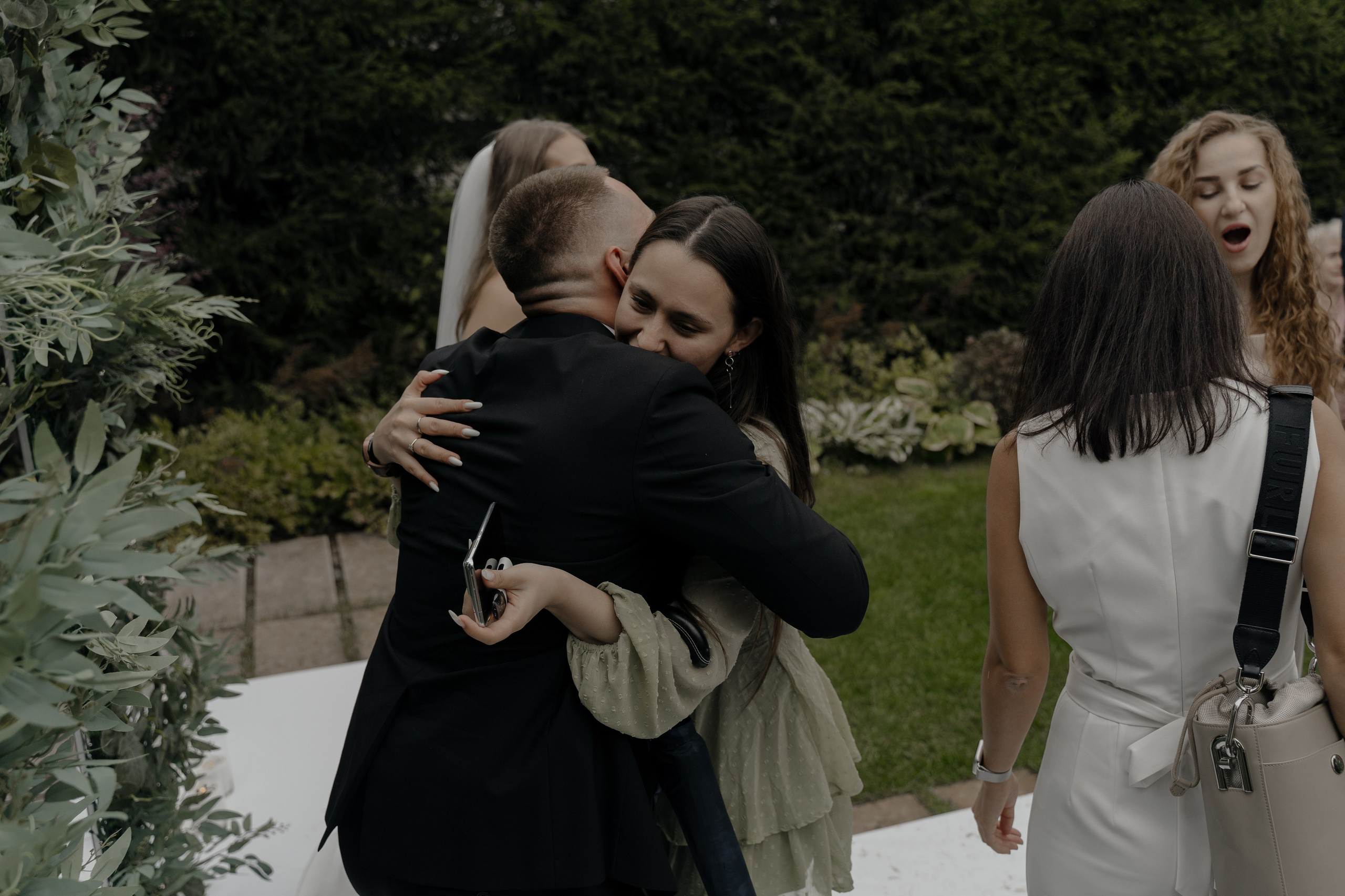 02.07.24. RETOUCH-HOUSE