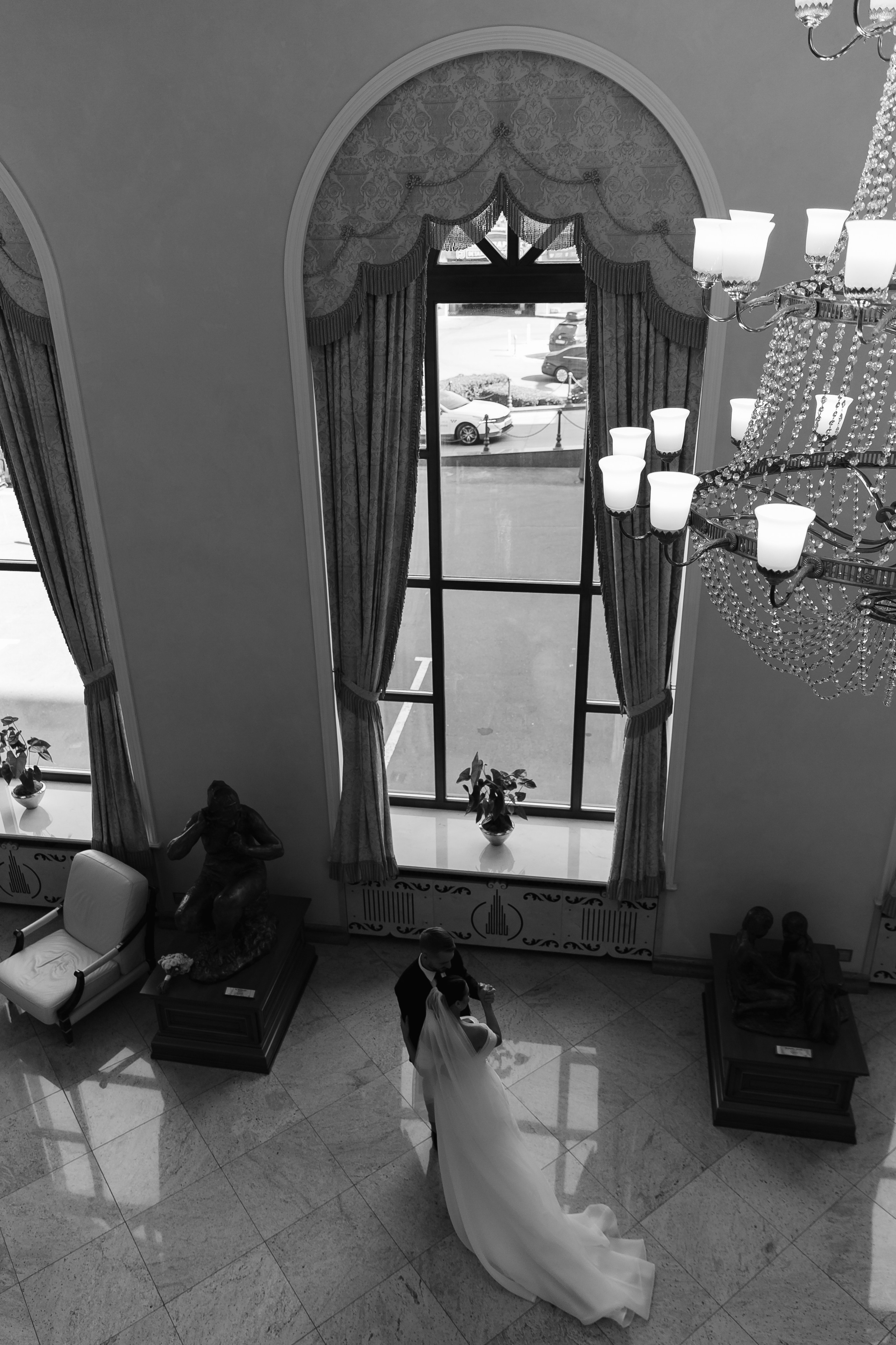 31.08.2024. RETOUCH-HOUSE